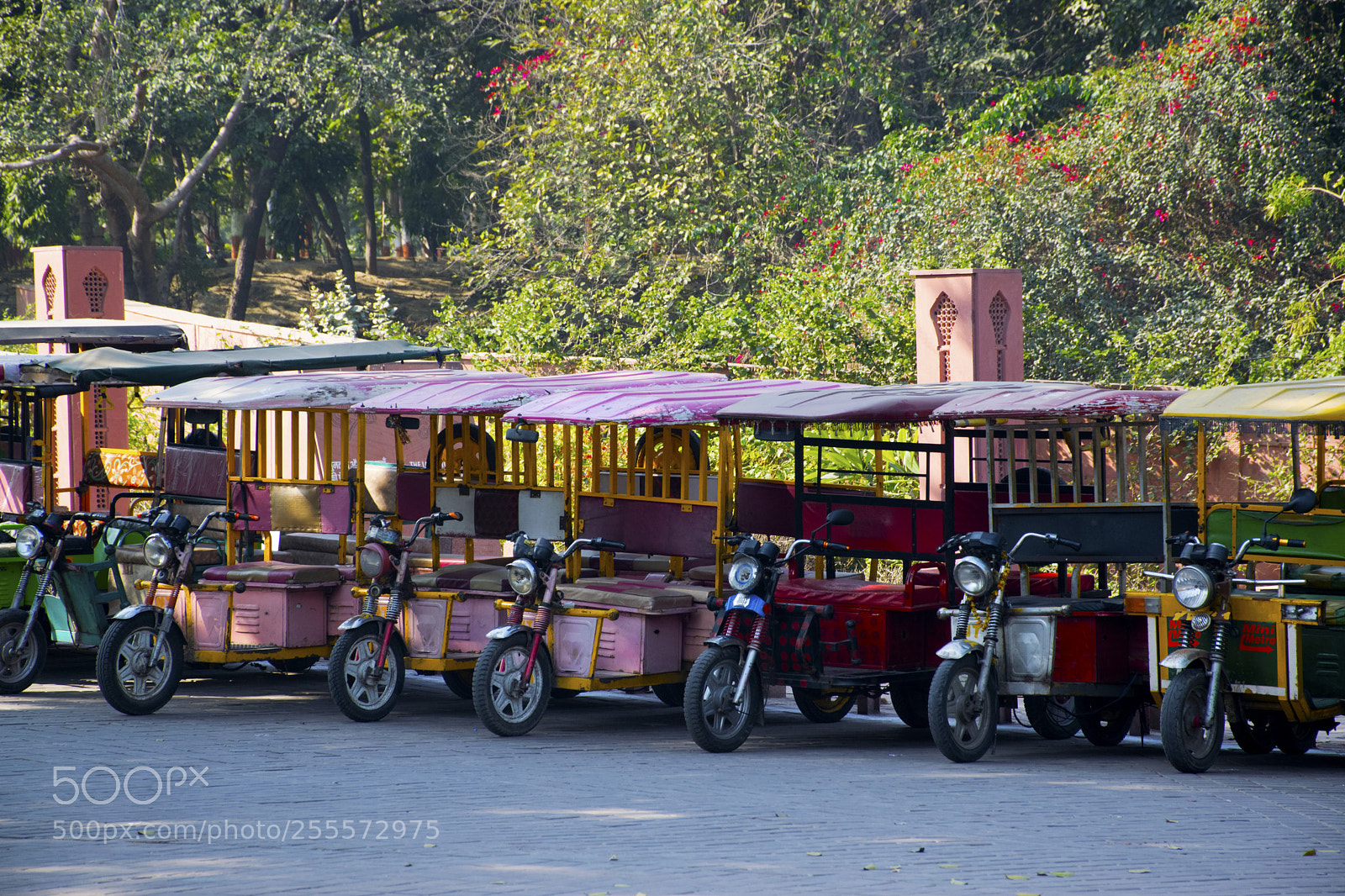 Nikon D5300 sample photo. Tuktuk vehicles photography