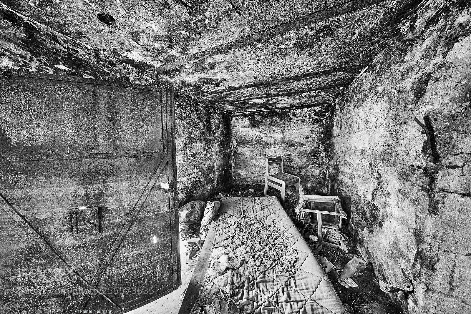 Sony a7R II sample photo. Jungbusch 50 b&w photography