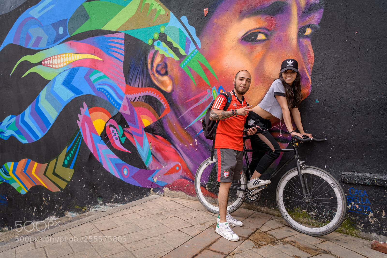 Nikon D850 sample photo. Street couple photography