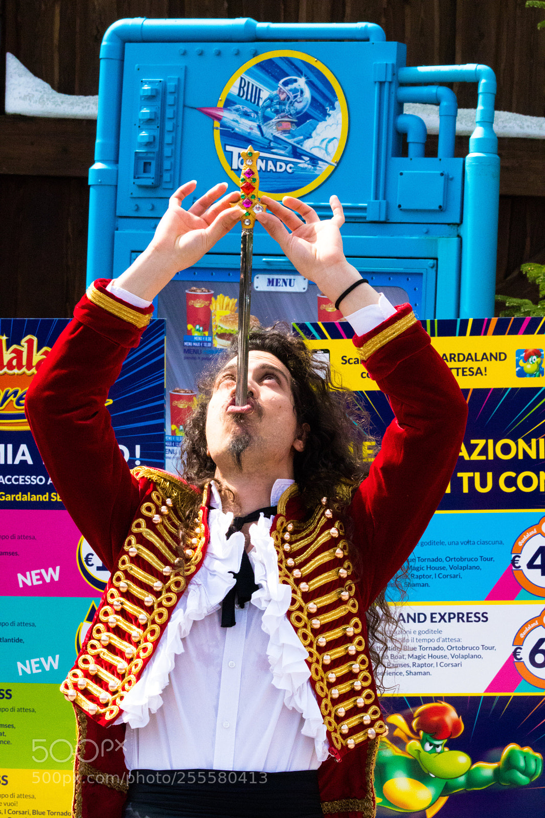 Canon EOS 80D sample photo. Gardaland magic circus 2018 photography