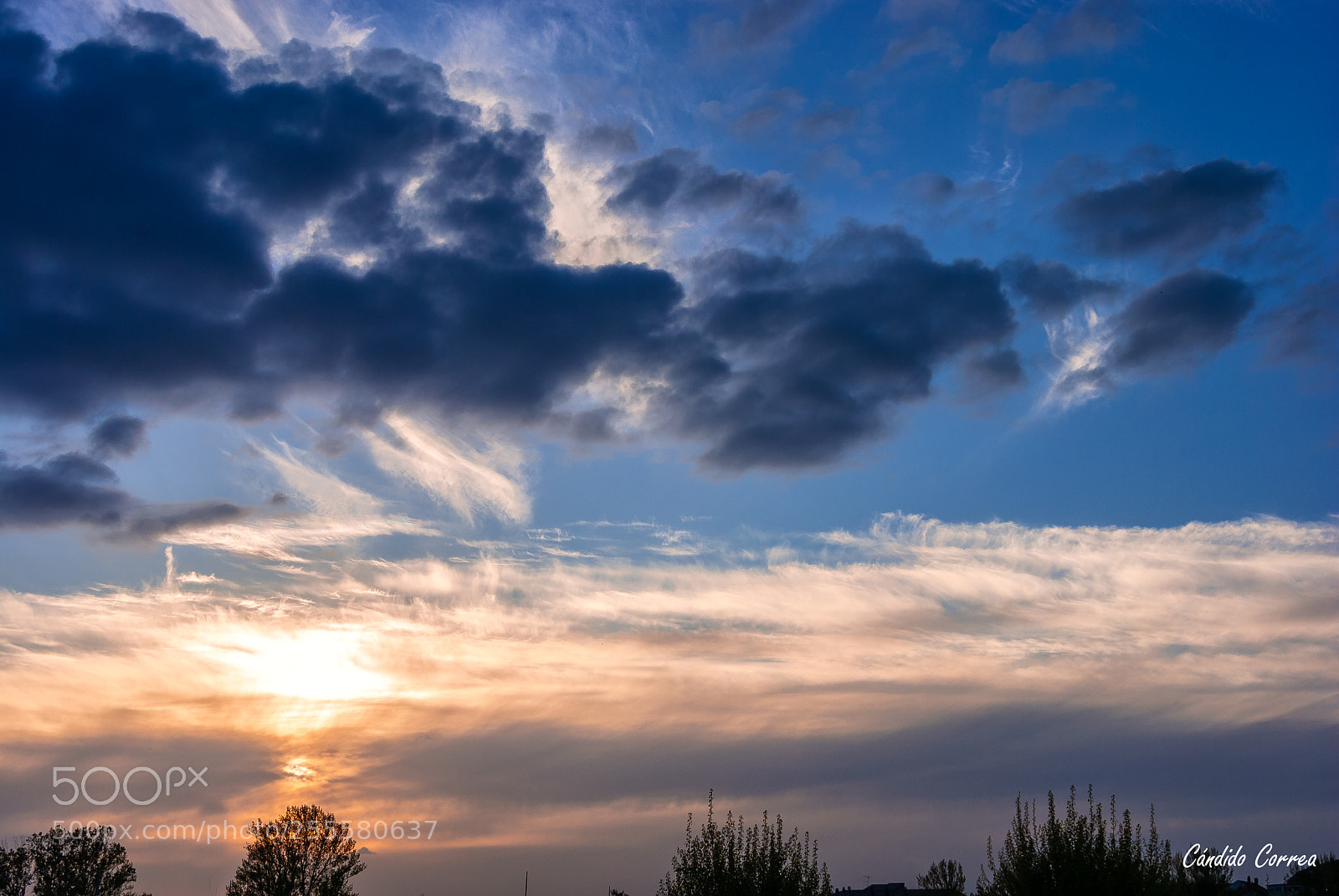 Nikon D3000 sample photo. Cielos de primavera photography