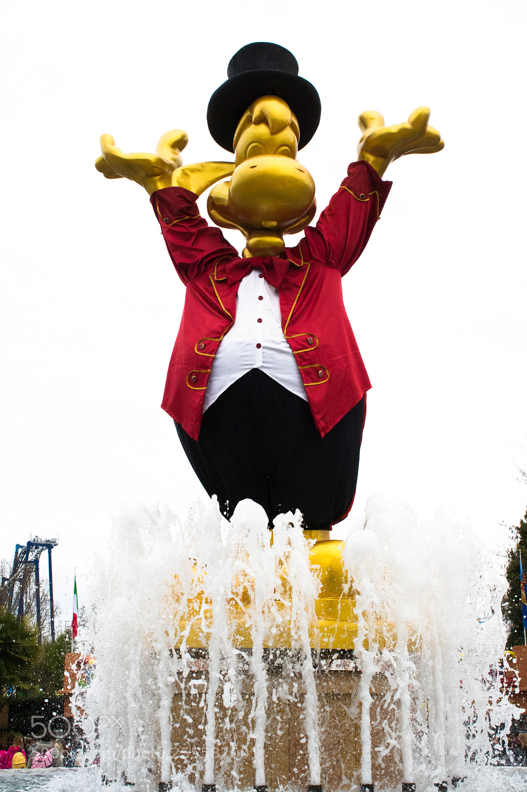 Canon EOS 80D sample photo. Gardaland magic circus 2018 photography