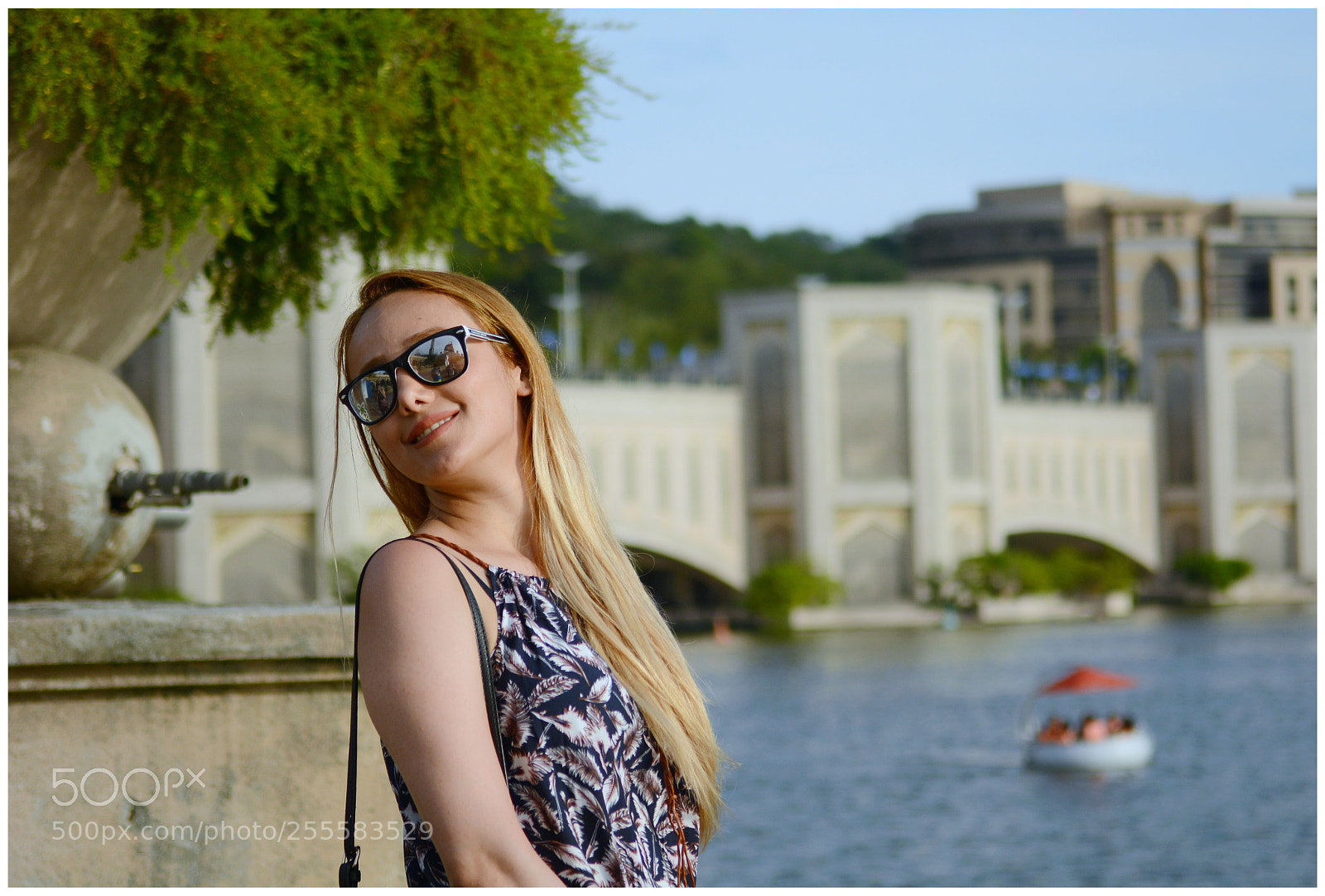 Nikon D7100 sample photo. Nice pose photography