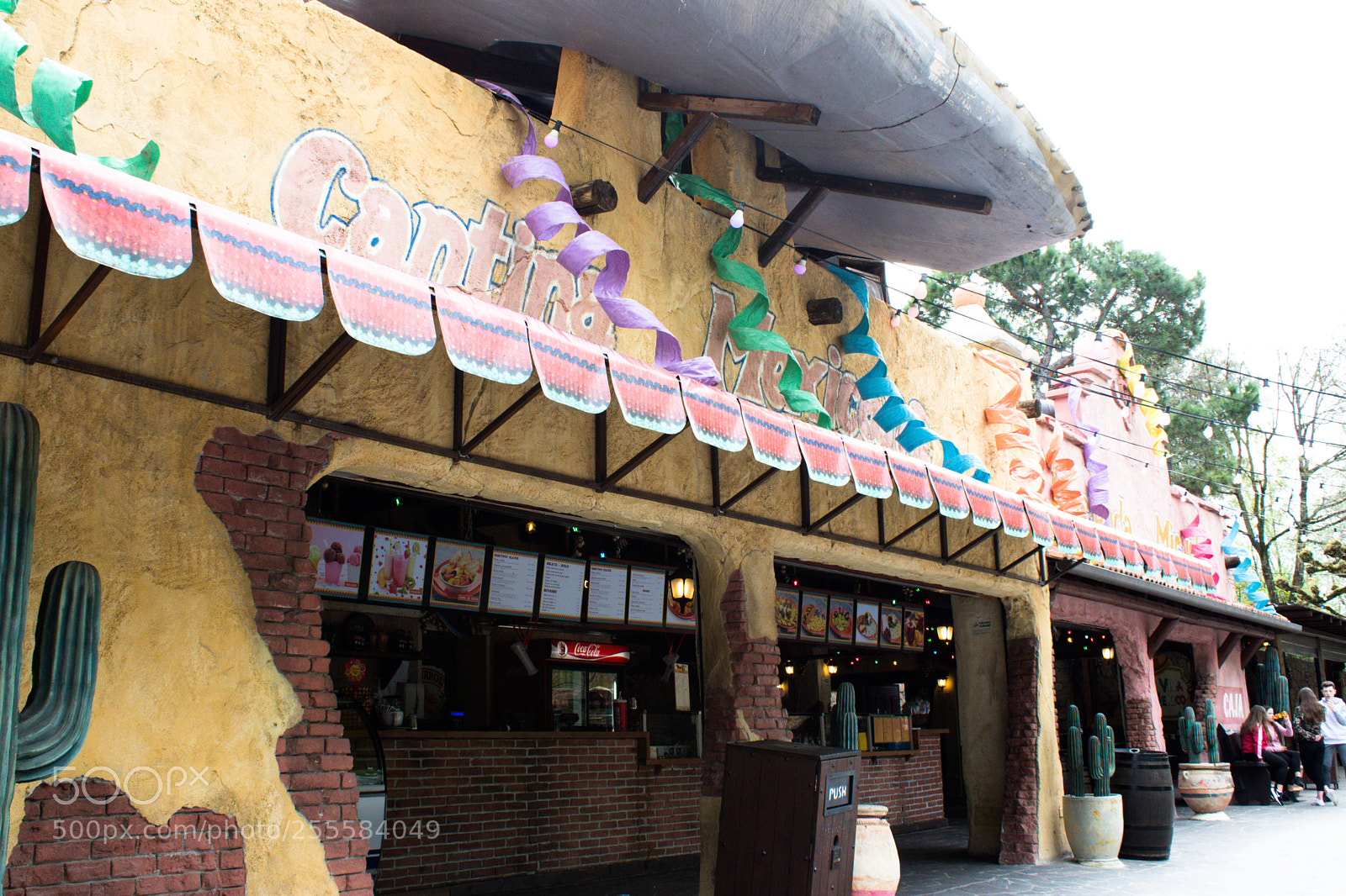 Canon EOS 80D sample photo. Gardaland magic circus 2018 photography