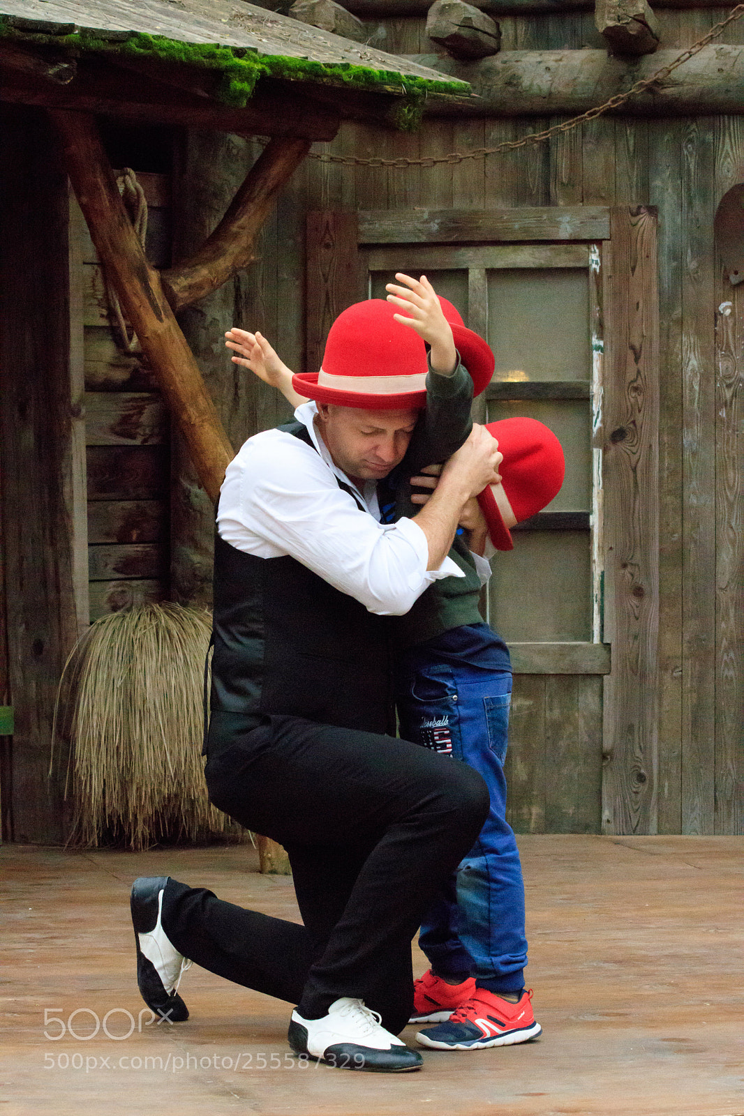 Canon EOS 80D sample photo. Gardaland magic circus 2018 photography