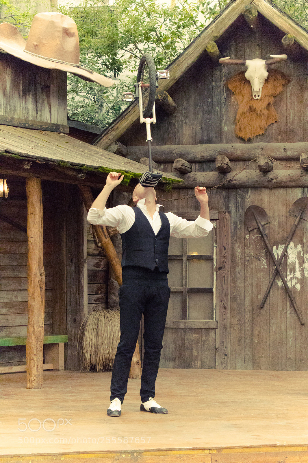 Canon EOS 80D sample photo. Gardaland magic circus 2018 photography