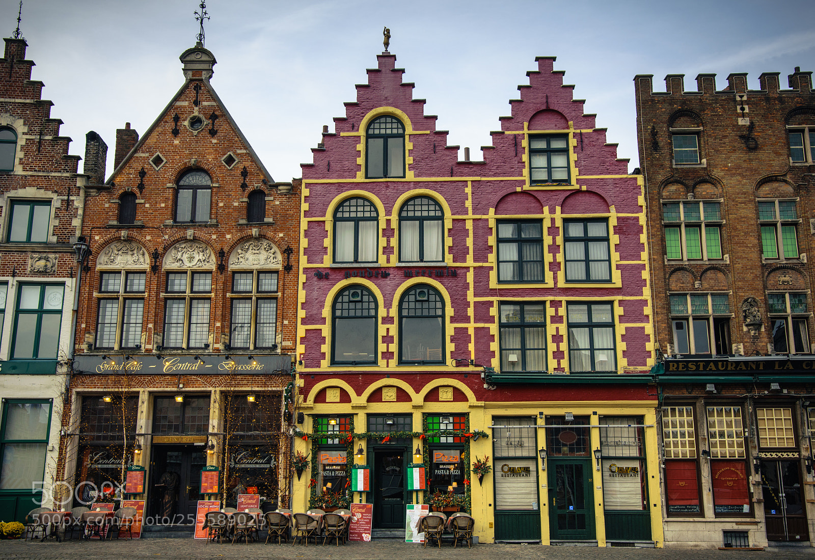 Nikon D3300 sample photo. Old town photography