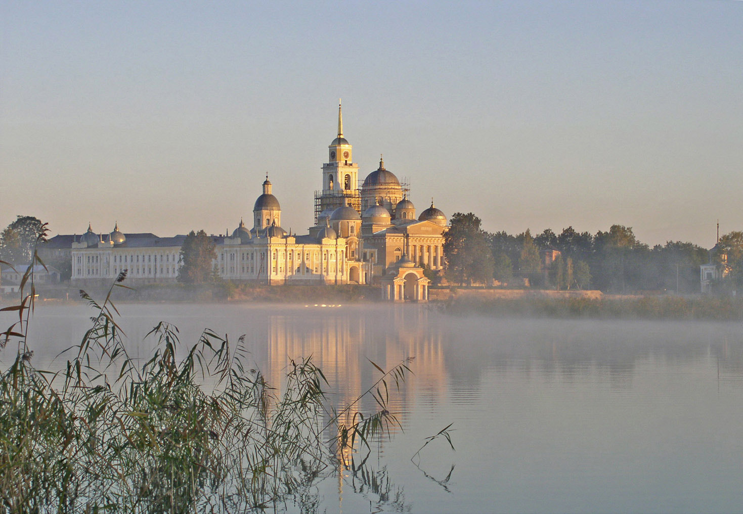 Olympus C4100Z,C4000Z sample photo. Monastery of nilov deserts on lake seliger. early morning in august 2005. photography
