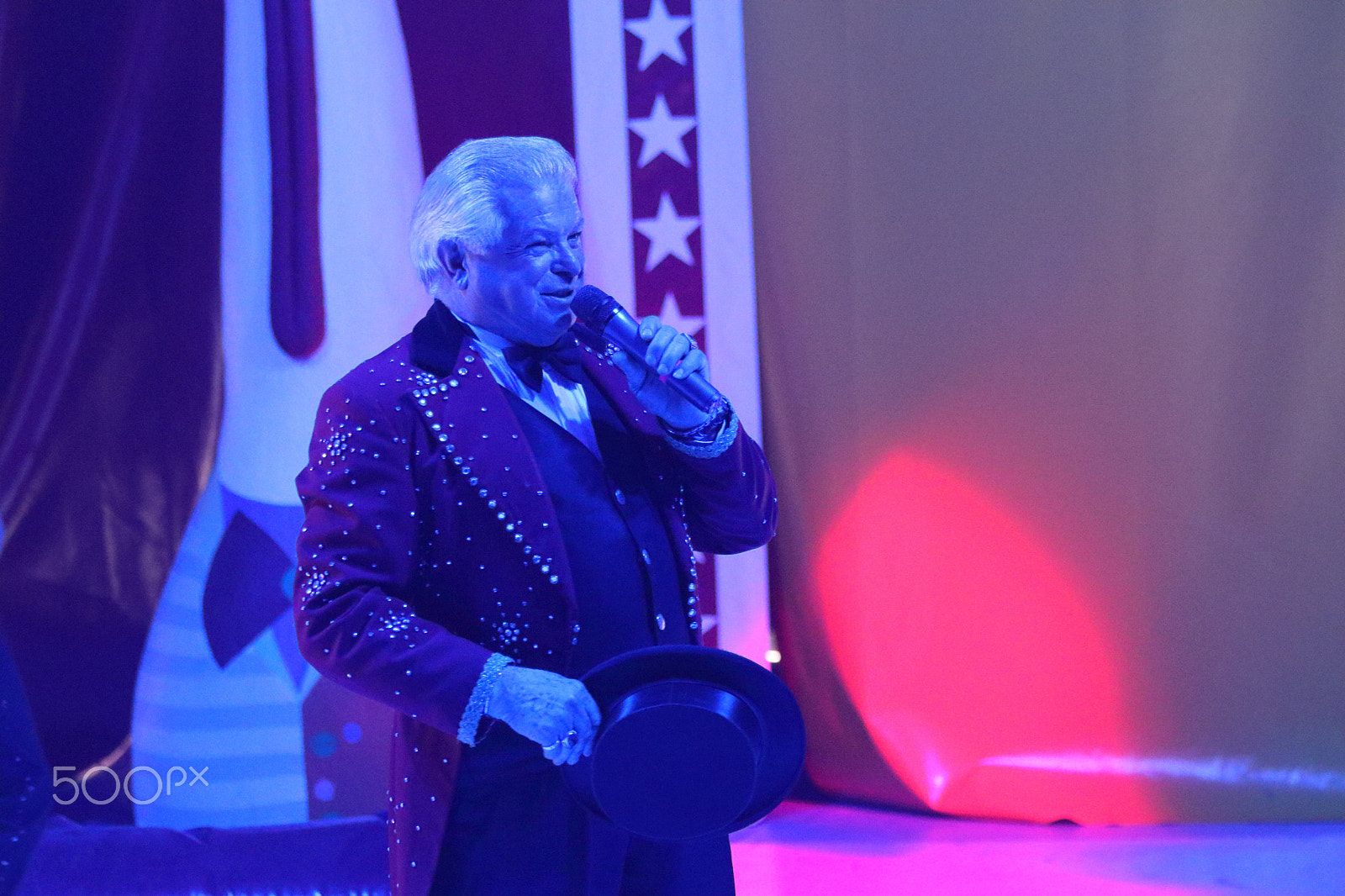 Canon EF 70-300mm F4-5.6 IS USM sample photo. Gardaland magic circus 2018 photography