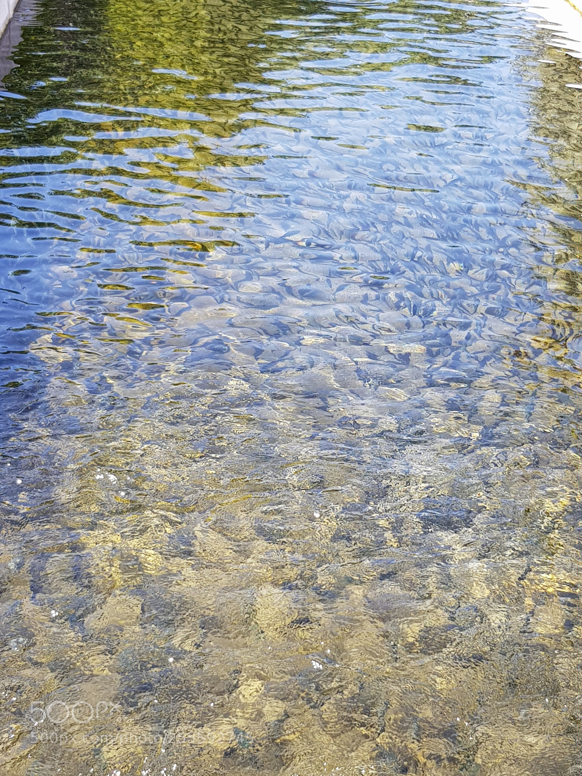 Samsung Galaxy S8 sample photo. Rocks in clear water. photography