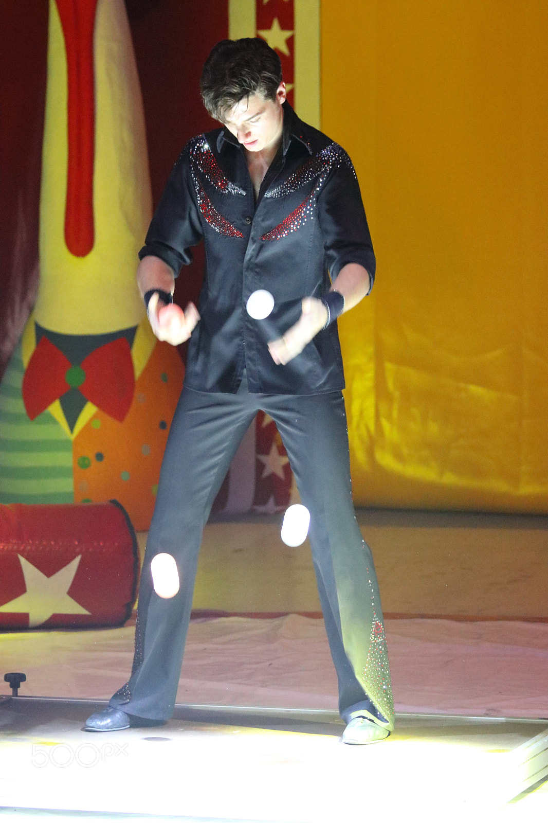 Canon EF 70-300mm F4-5.6 IS USM sample photo. Gardaland magic circus 2018 photography
