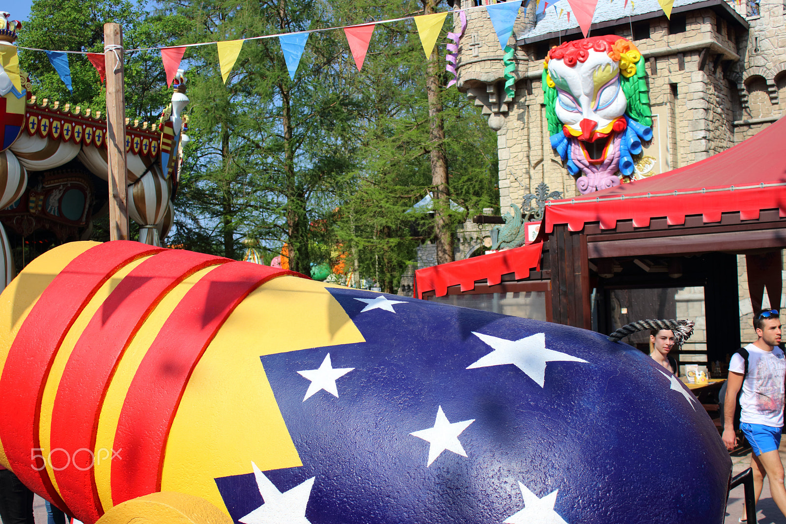 Canon EF-S 18-55mm F3.5-5.6 III sample photo. Gardaland magic circus 2018 photography