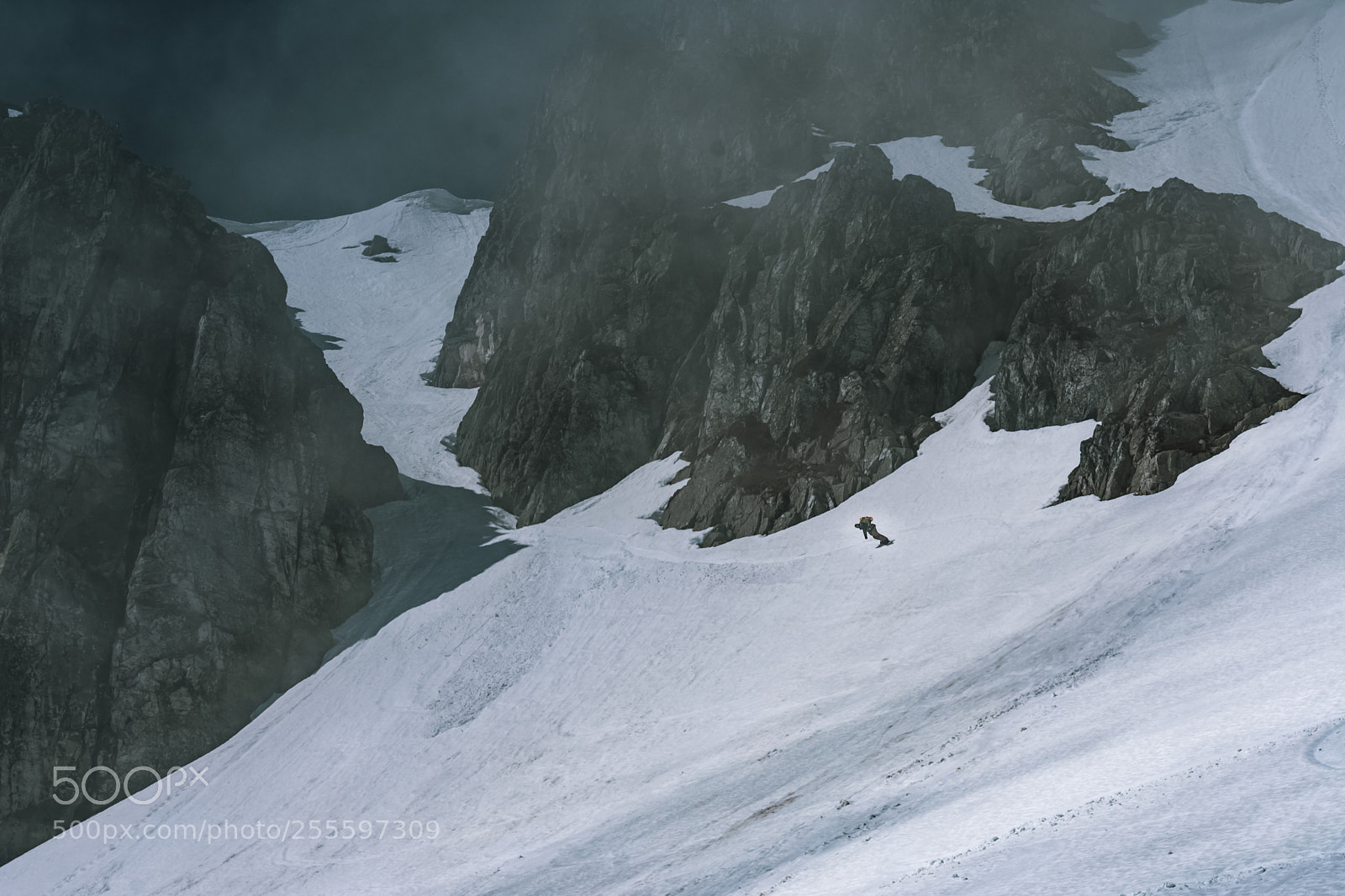 Nikon D3400 sample photo. Snowboarding the mountains. photography