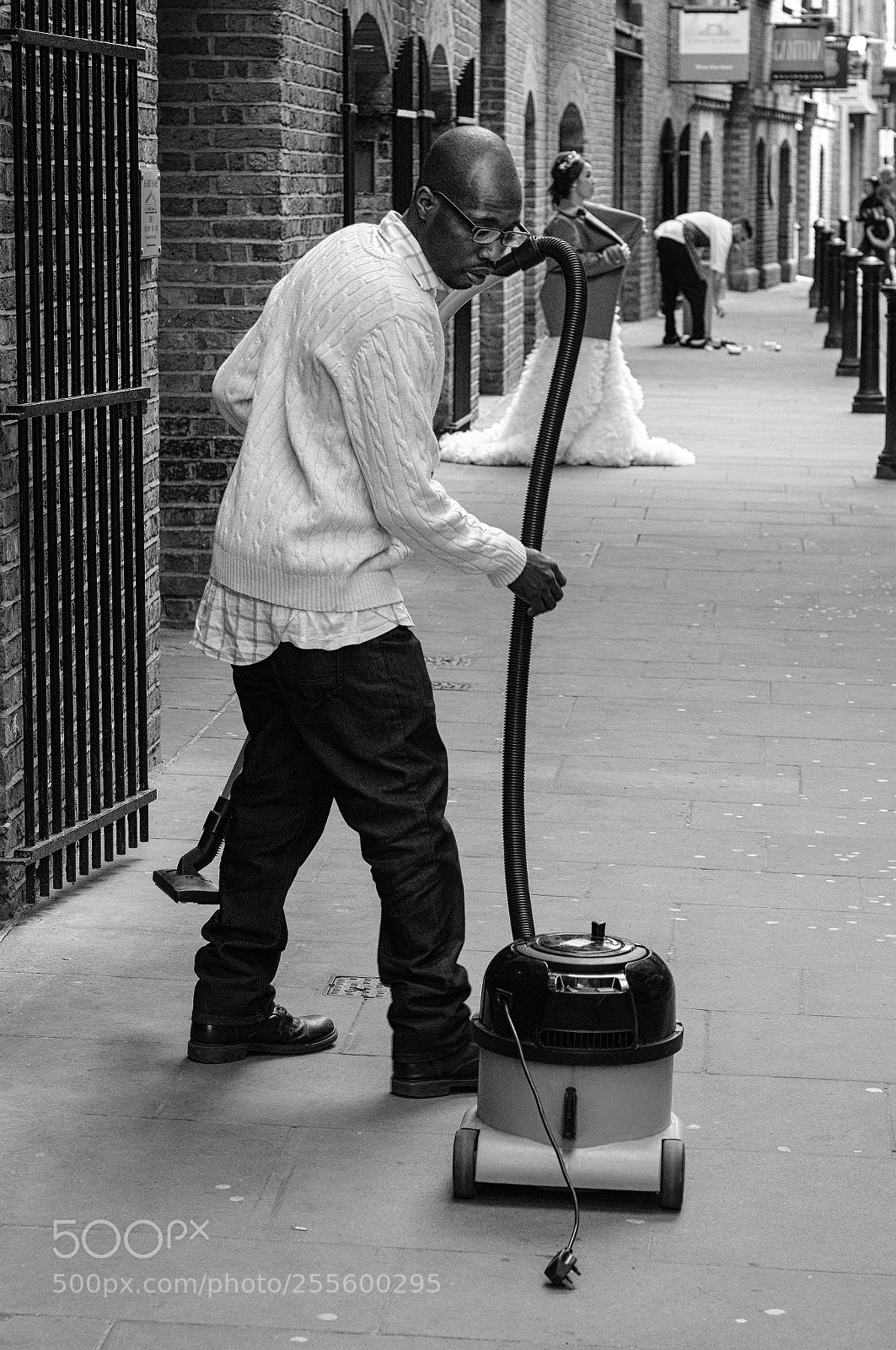 Fujifilm X-T20 sample photo. Street oddities photography