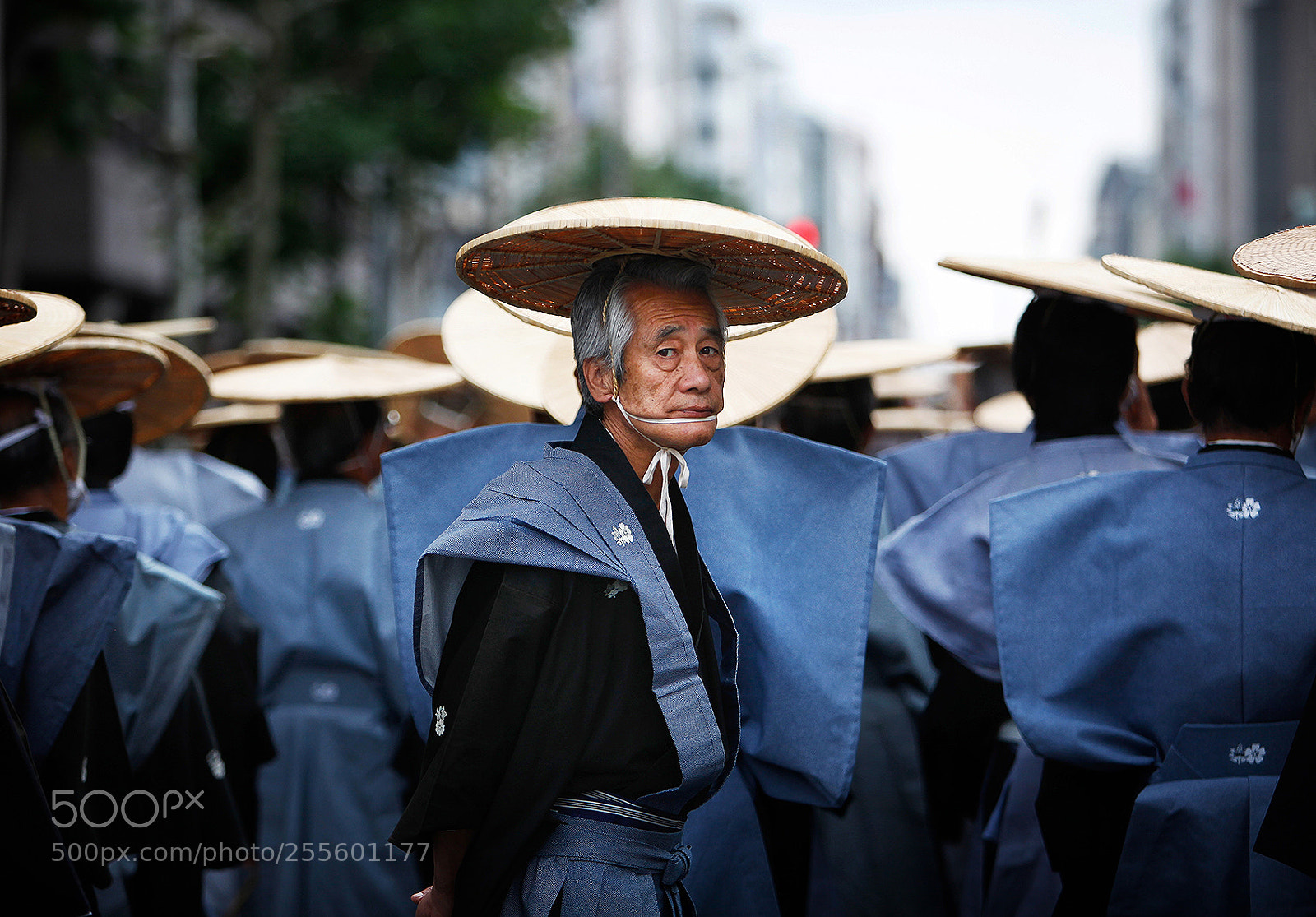 Canon EOS 5D Mark II sample photo. Steal piece of history photography