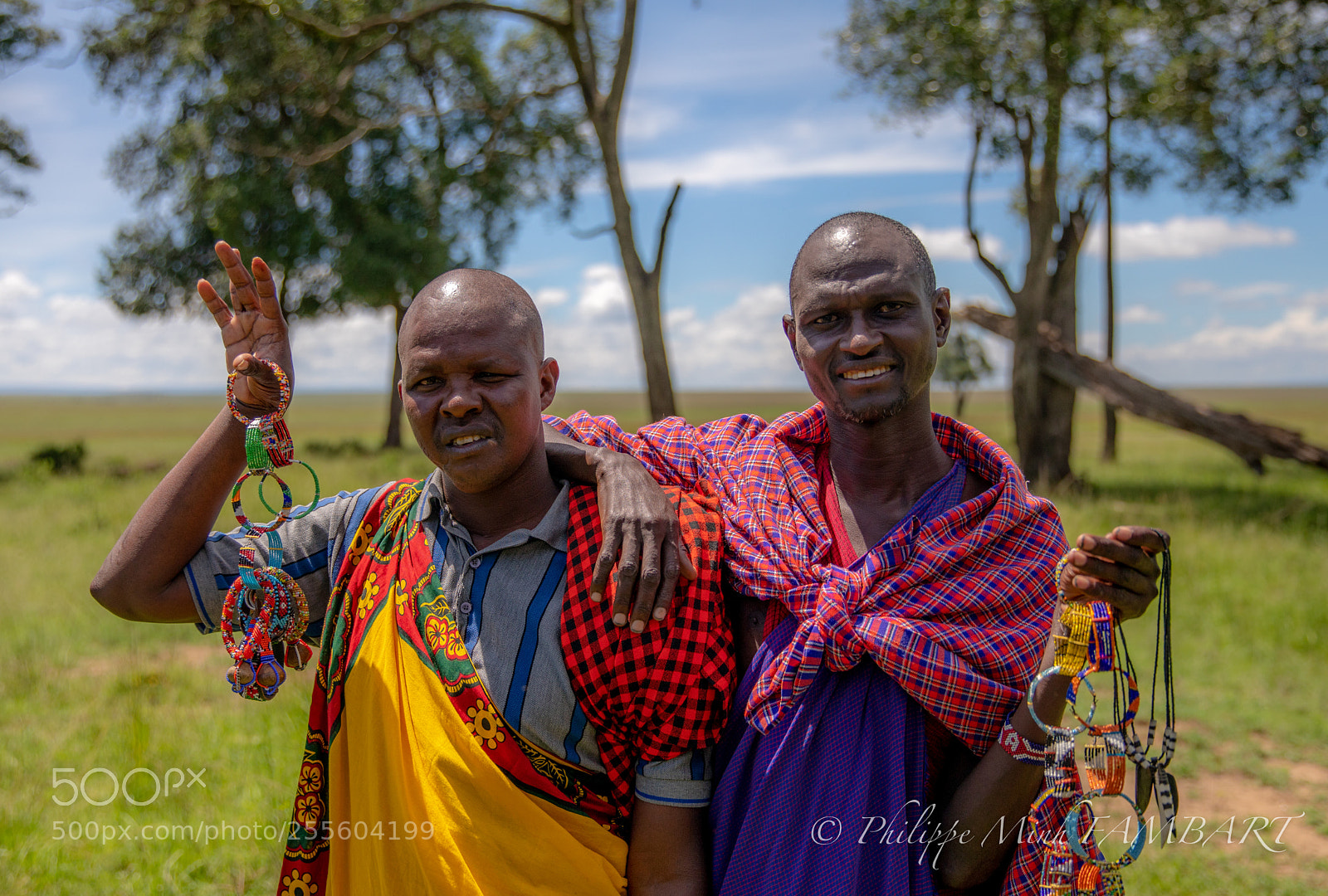 Canon EOS 5D Mark IV sample photo. Masai selling gifts photography