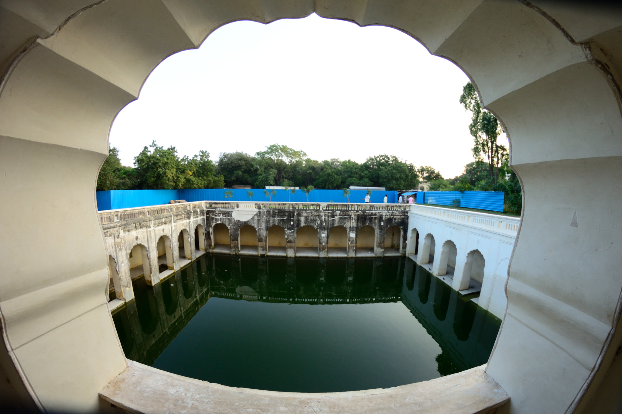 Samyang 8mm F3.5 Aspherical IF MC Fisheye sample photo. A well in qutub shah tombs, hyderabad, india photography