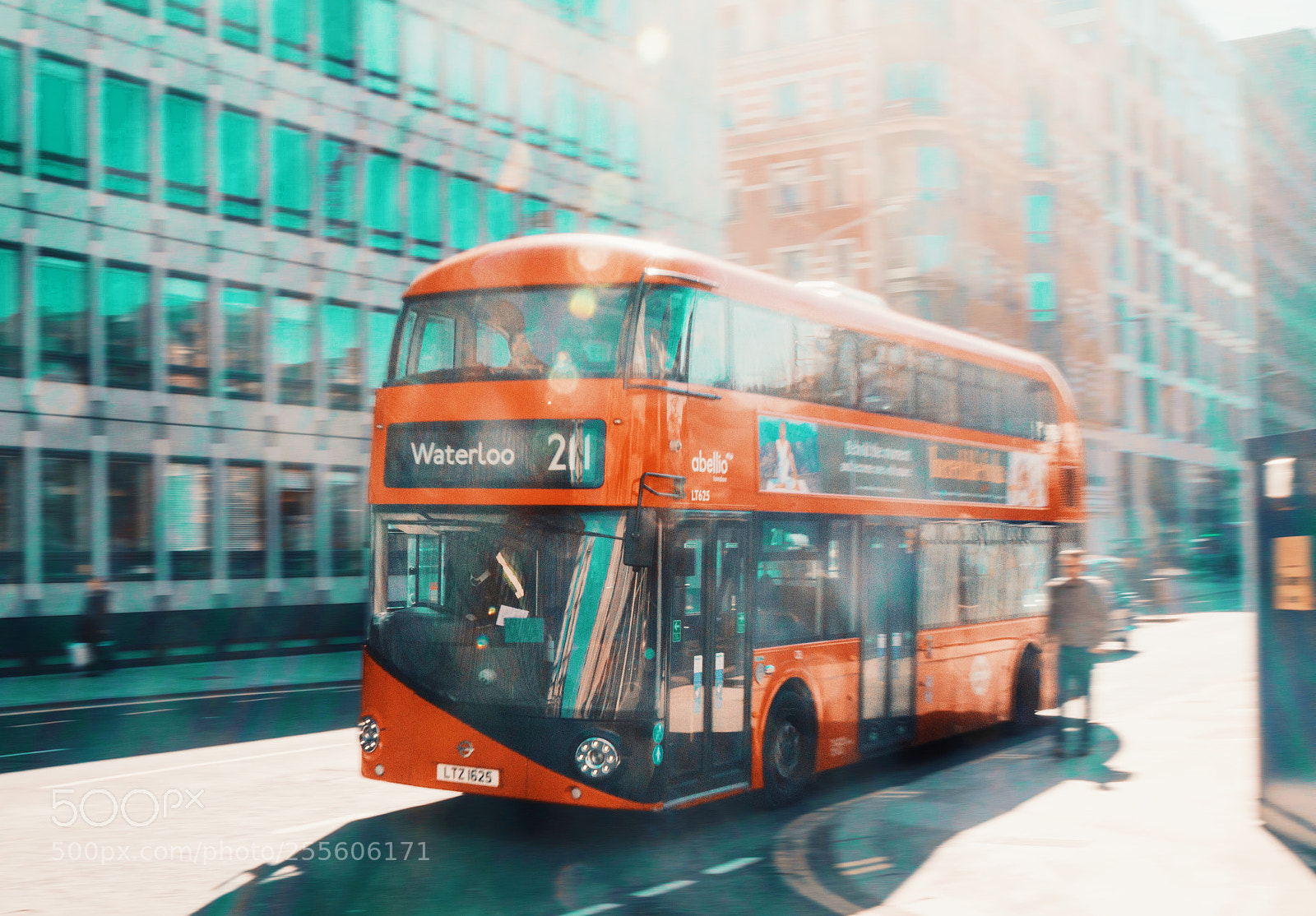 Canon EOS 7D sample photo. London bus photography