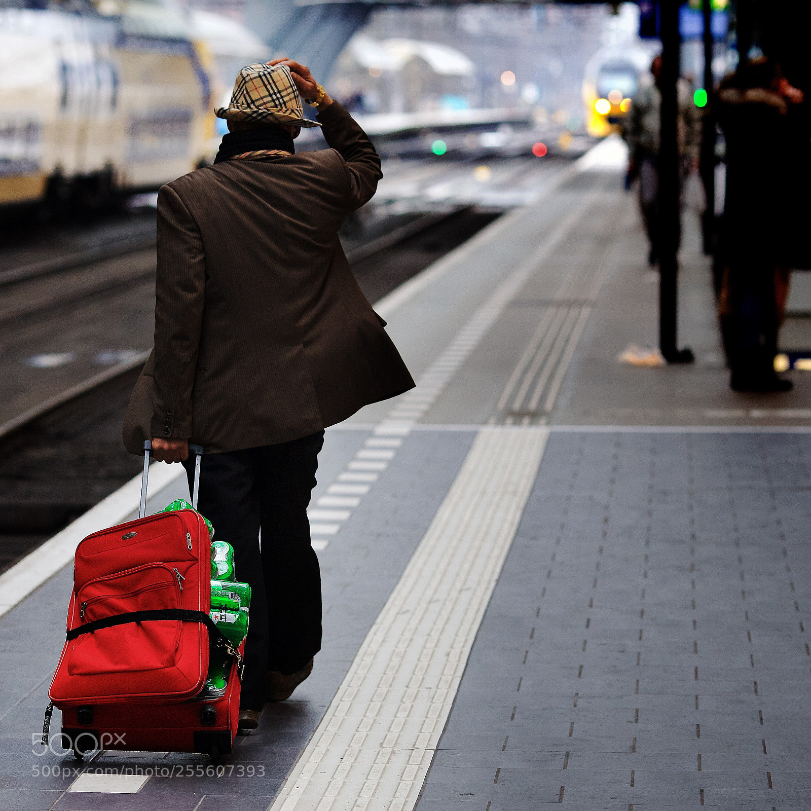 Canon EOS 5D Mark II sample photo. Amsterdam heineken photography