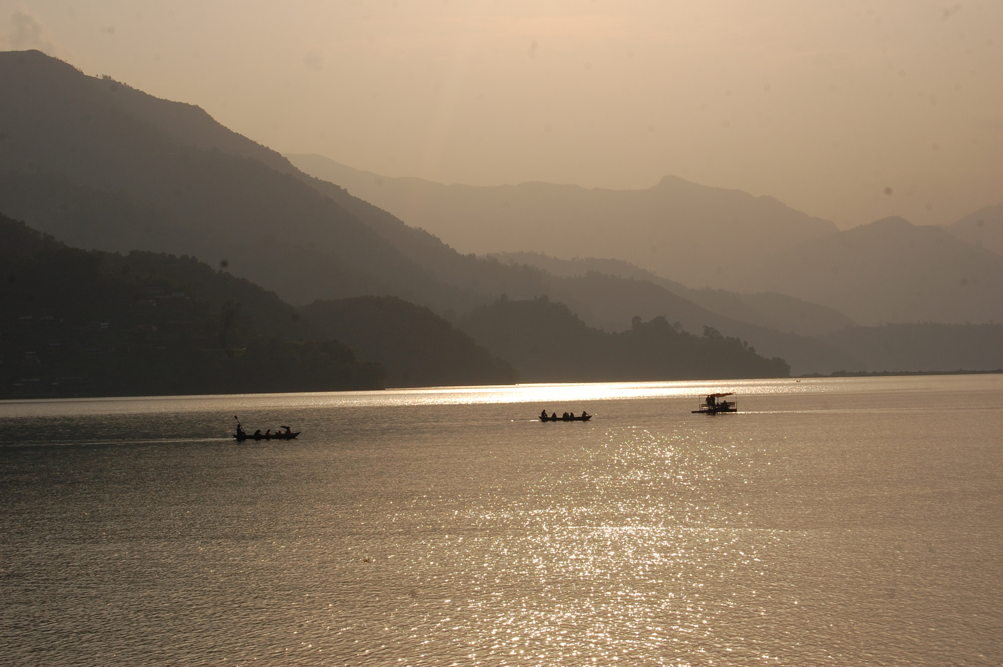 Nikon D40 sample photo. Golden hour photography
