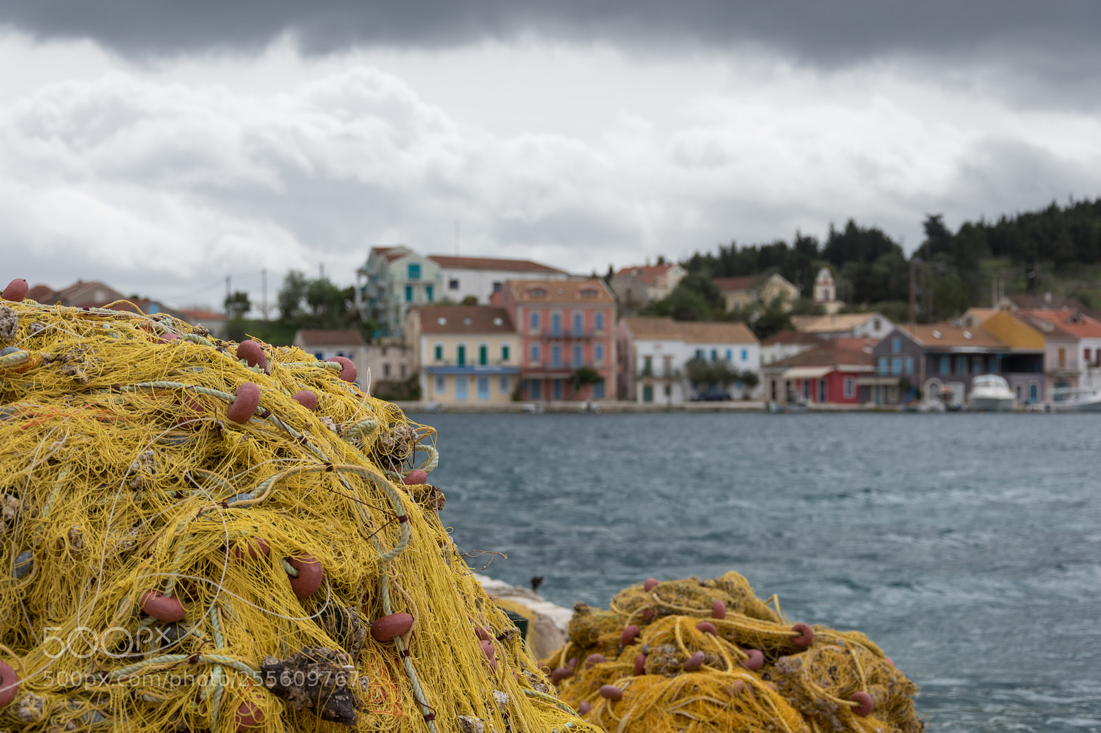 Nikon D5600 sample photo. A yellow fishing net photography