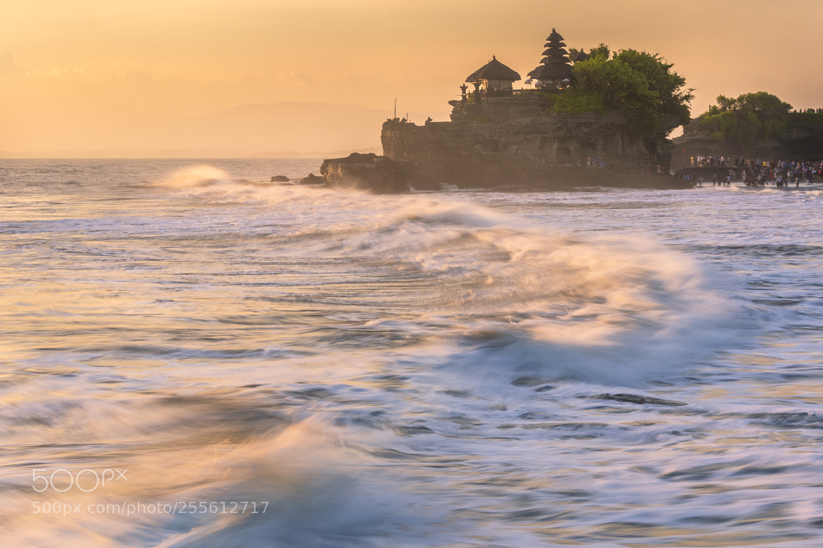 Sony a7 III sample photo. Golden time at tanah photography
