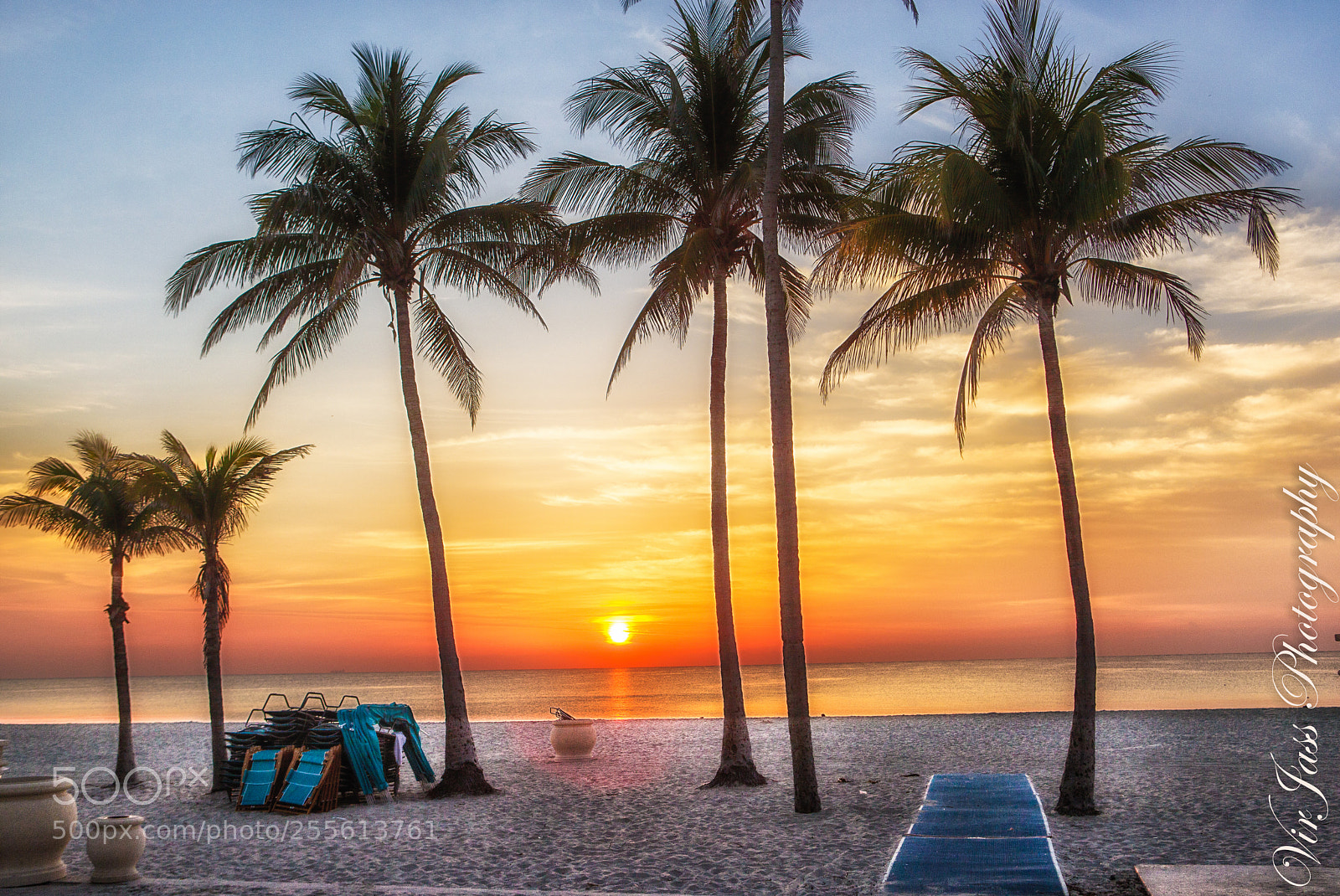 Canon EOS 6D Mark II sample photo. Sunrise at hollywood, fl photography