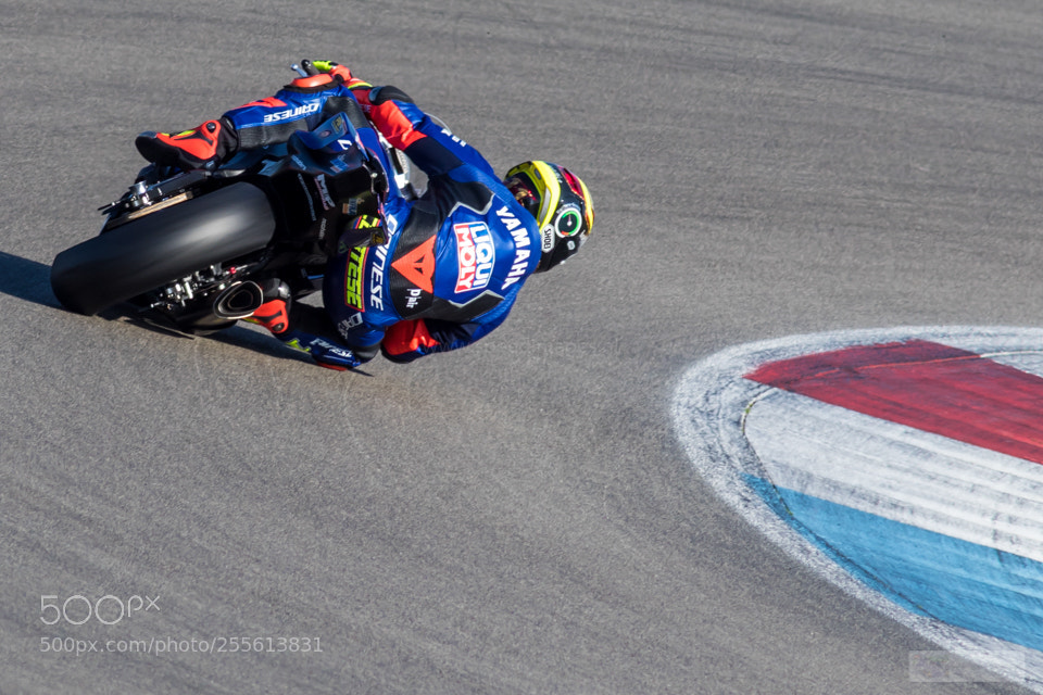 Canon EOS 7D Mark II sample photo. Cornering photography