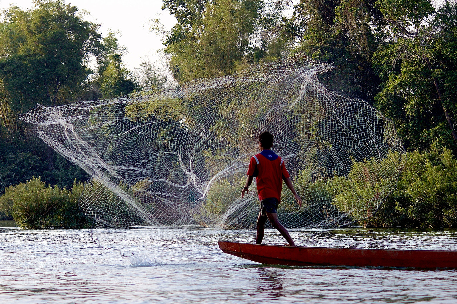 Canon EOS 600D (Rebel EOS T3i / EOS Kiss X5) sample photo. Fisherman 2 four thousand islands photography