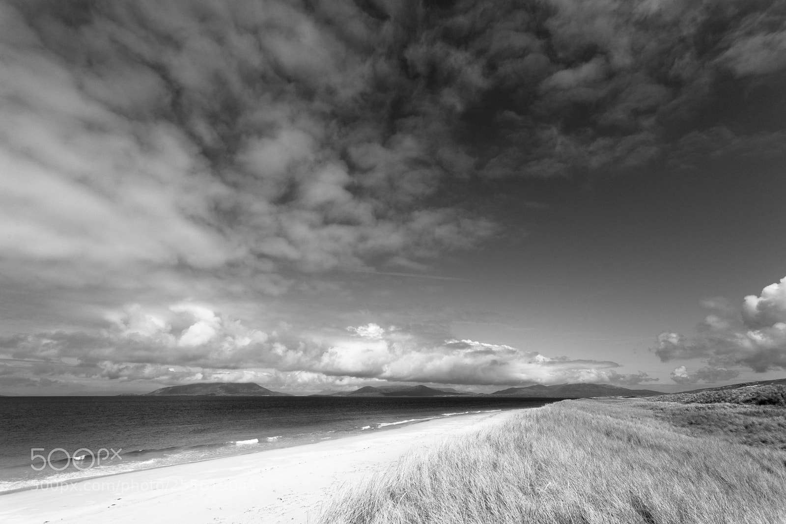 Canon EOS 5D sample photo. Berneray b/w photography