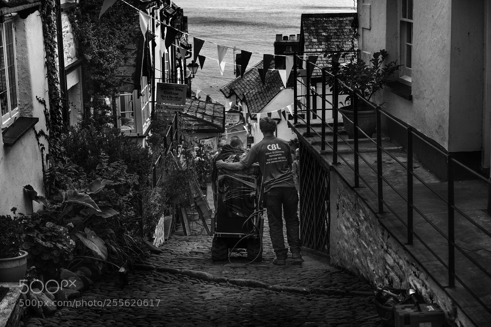 Canon EOS 5D Mark II sample photo. Clovelly devon. photography
