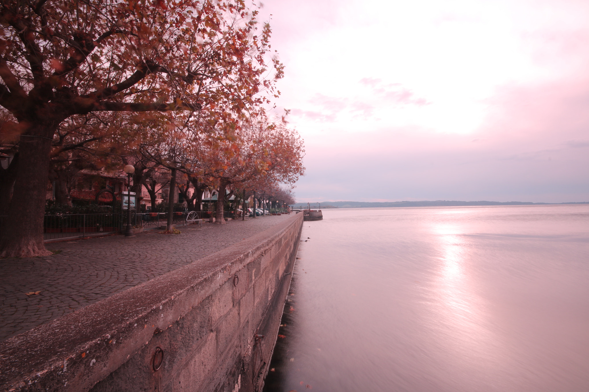 Canon EOS 70D + Sigma 10-20mm F4-5.6 EX DC HSM sample photo. Bracciano lake photography