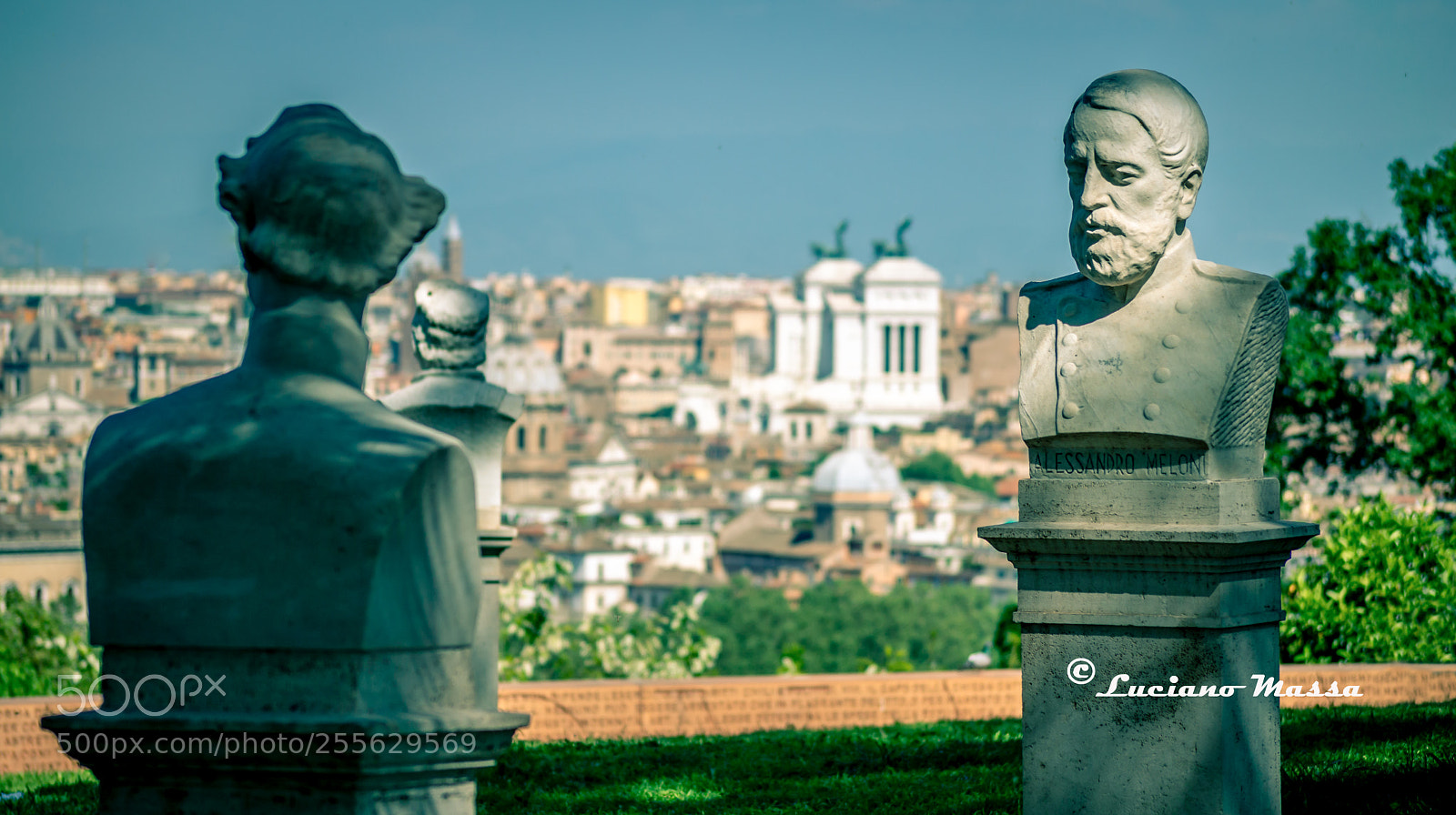 Nikon D3200 sample photo. Statua photography