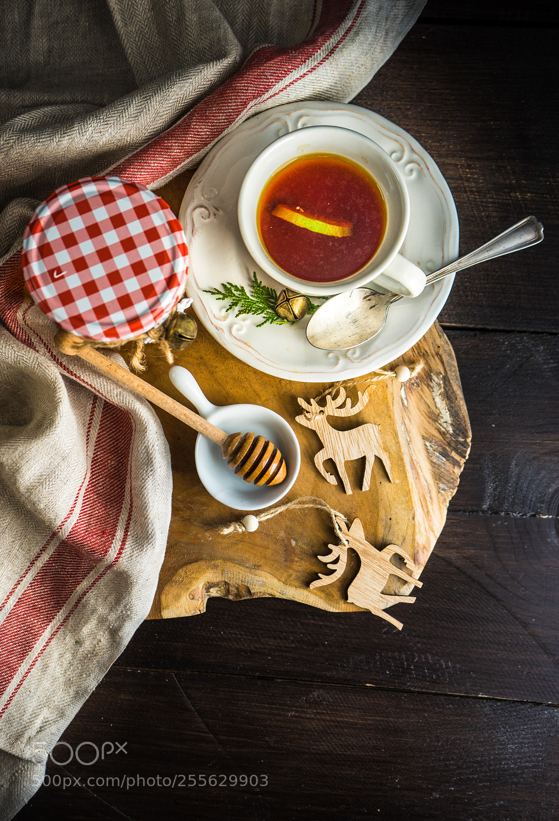 Sony a7 sample photo. Cup of tea with photography