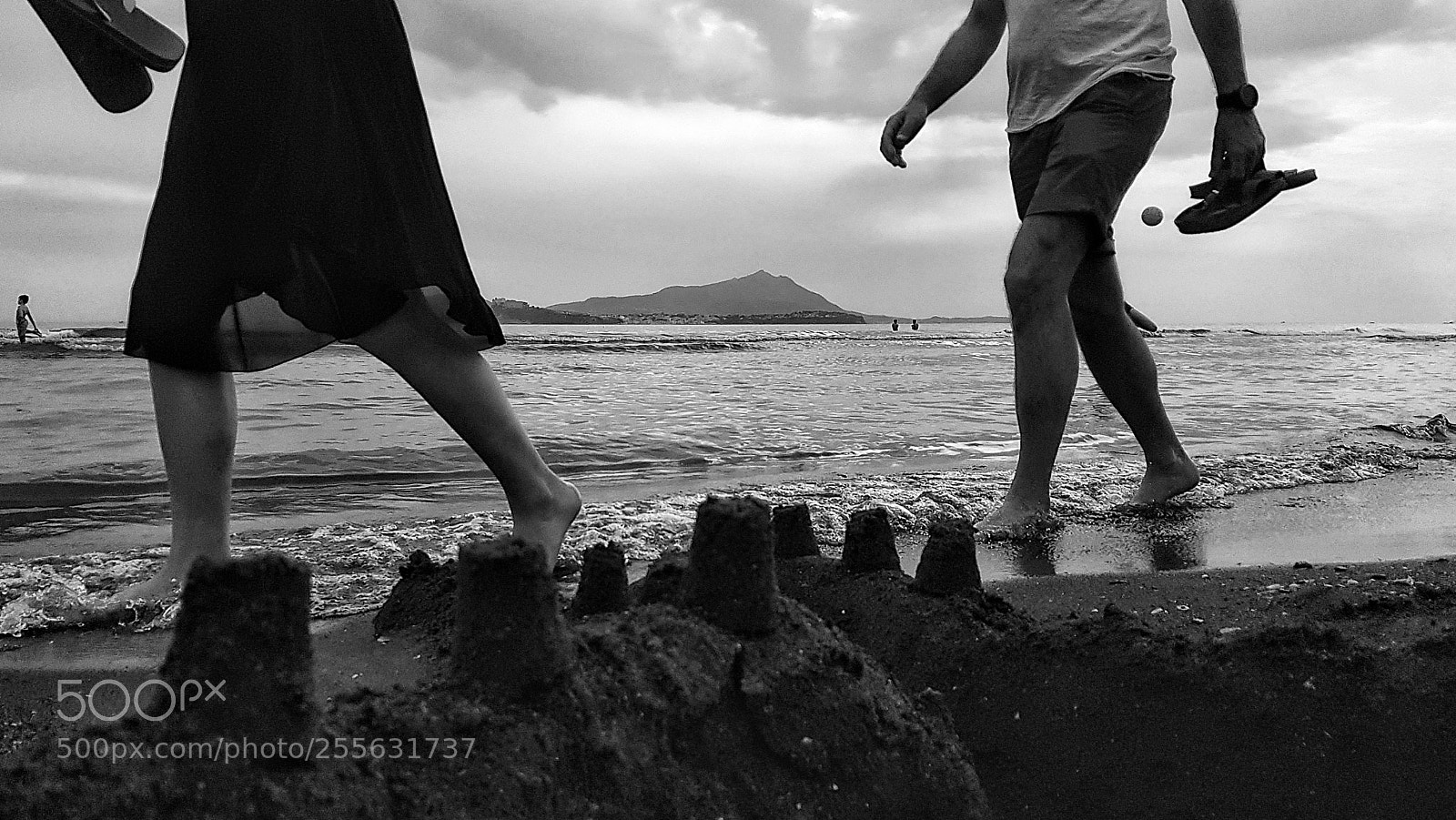 Samsung Galaxy S8+ sample photo. All in one bnw photography