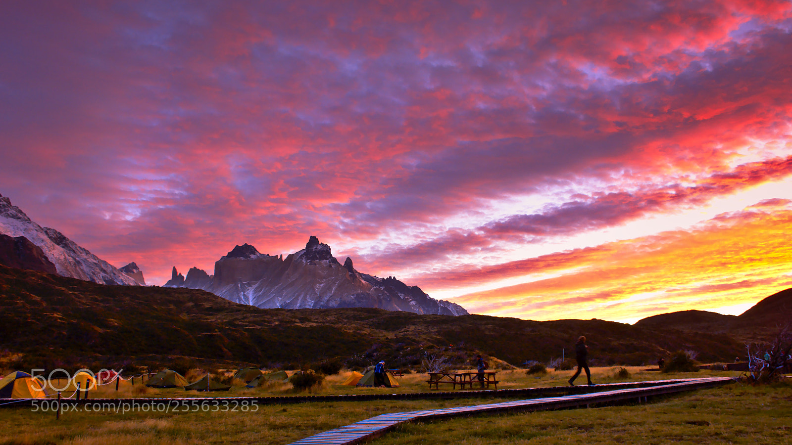 Nikon D7100 sample photo. Sunrise at paine grande photography