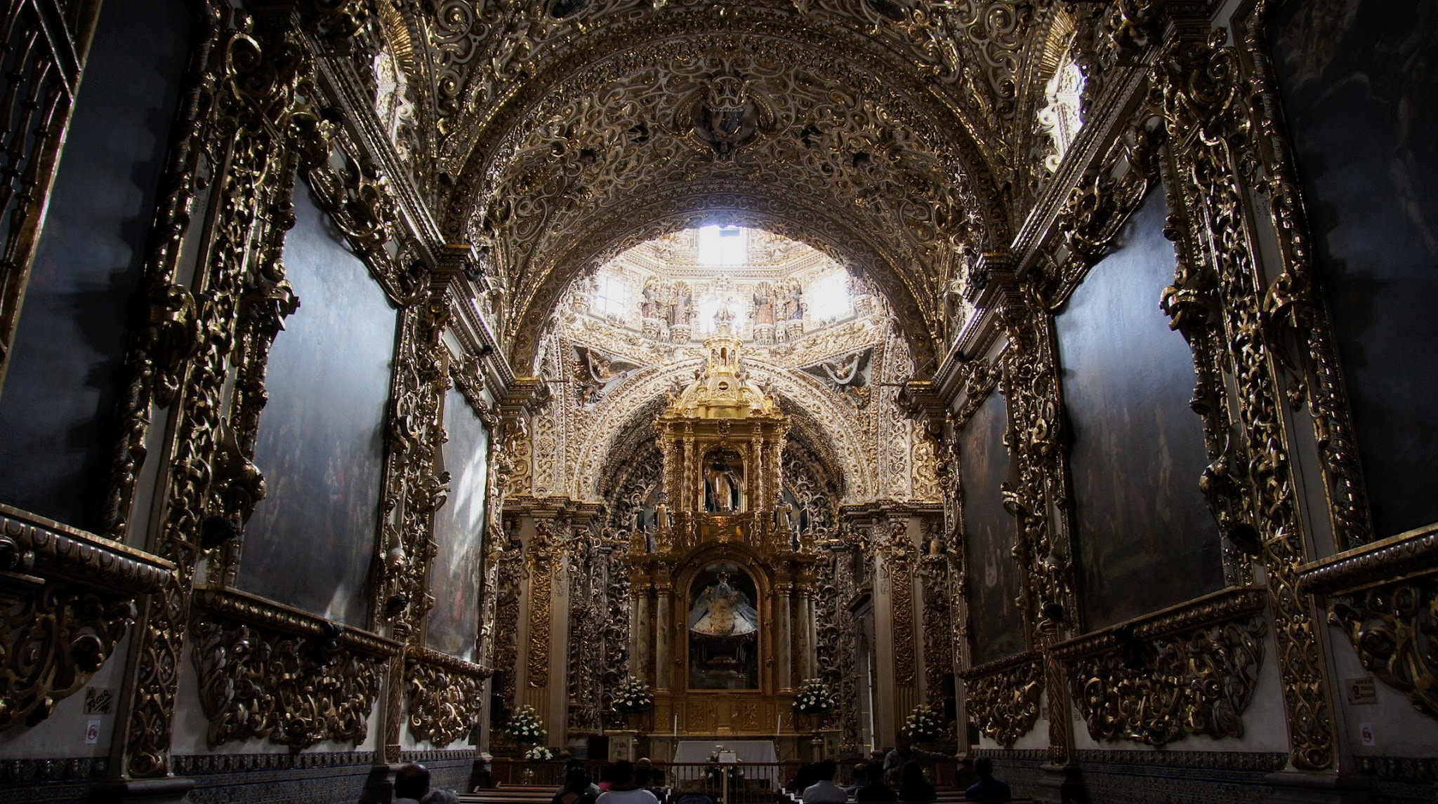 Sony SLT-A33 sample photo. Capilla del rosario (rosary chapel) photography