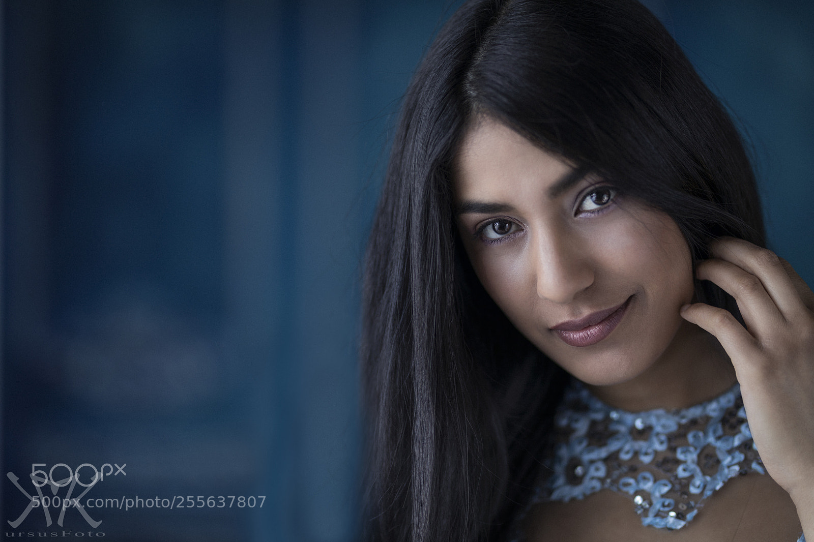 Canon EOS 5D Mark IV sample photo. The perfect girl photography