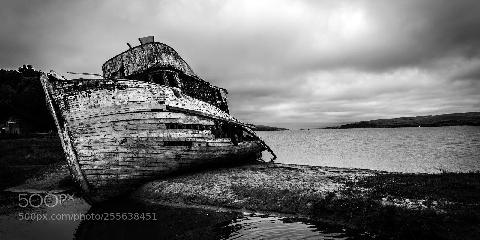 Sony a7 II sample photo. Point reyes shipwreck photography