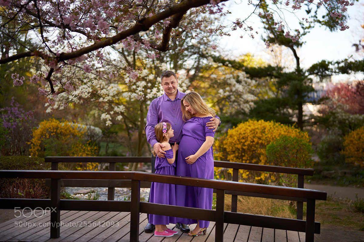 Sony a7 II sample photo. Happy family in a photography