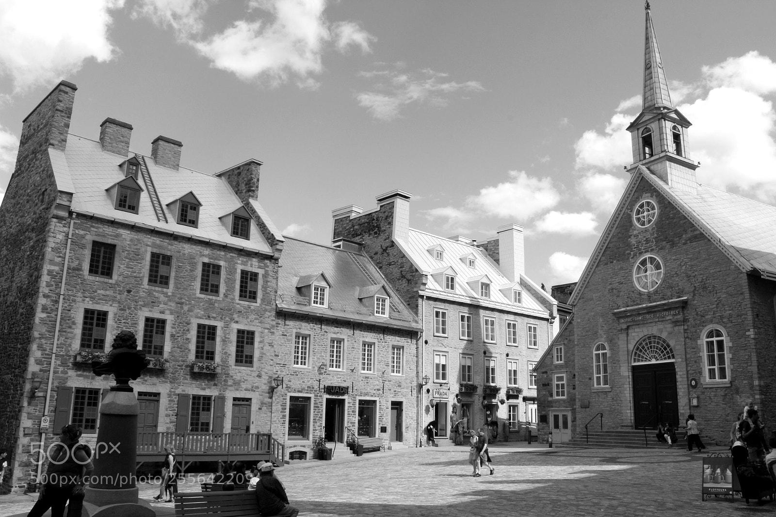 Canon EOS 600D (Rebel EOS T3i / EOS Kiss X5) sample photo. Old quebec city photography