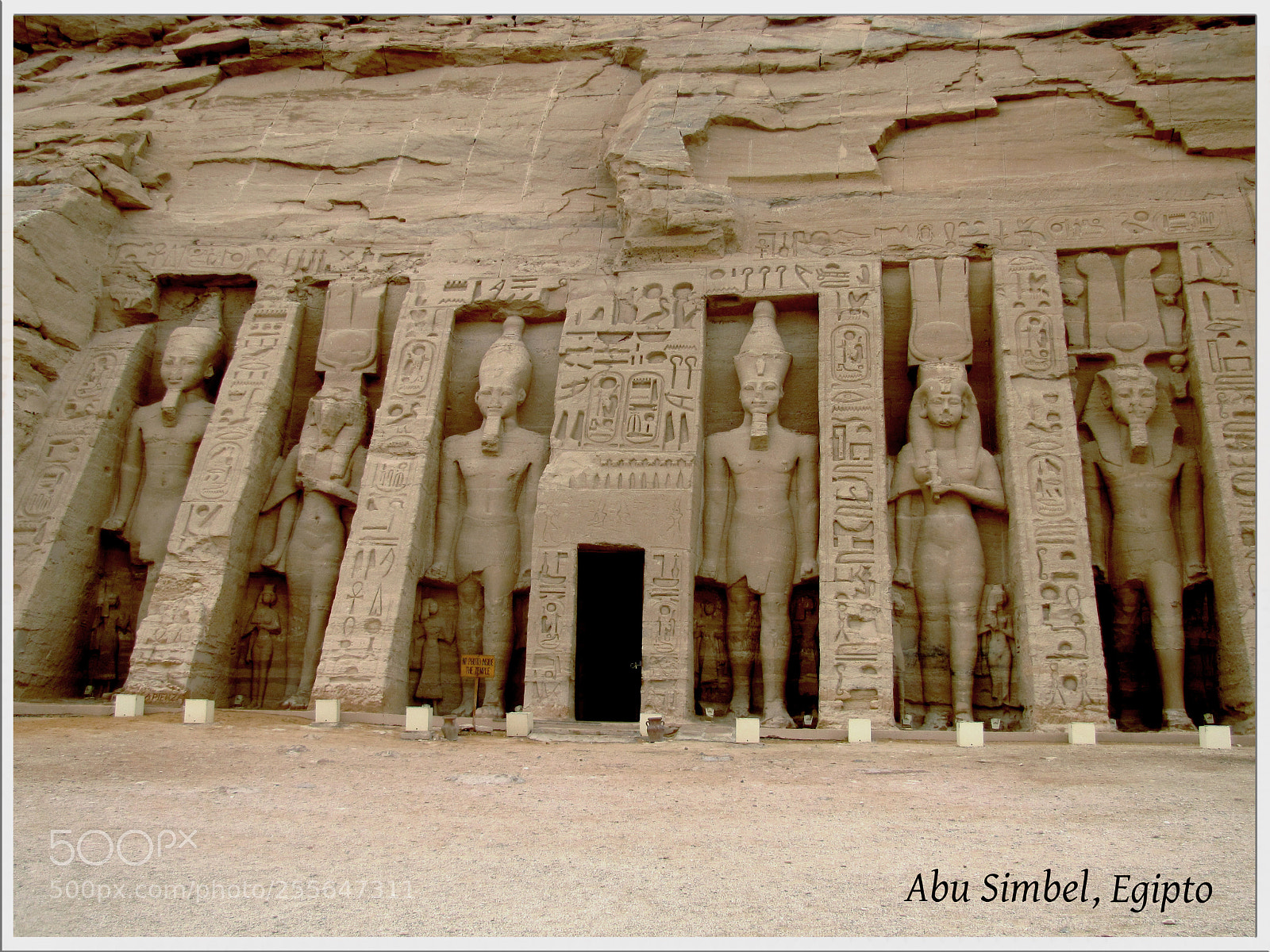 Canon PowerShot SX20 IS sample photo. Nefertari temple photography