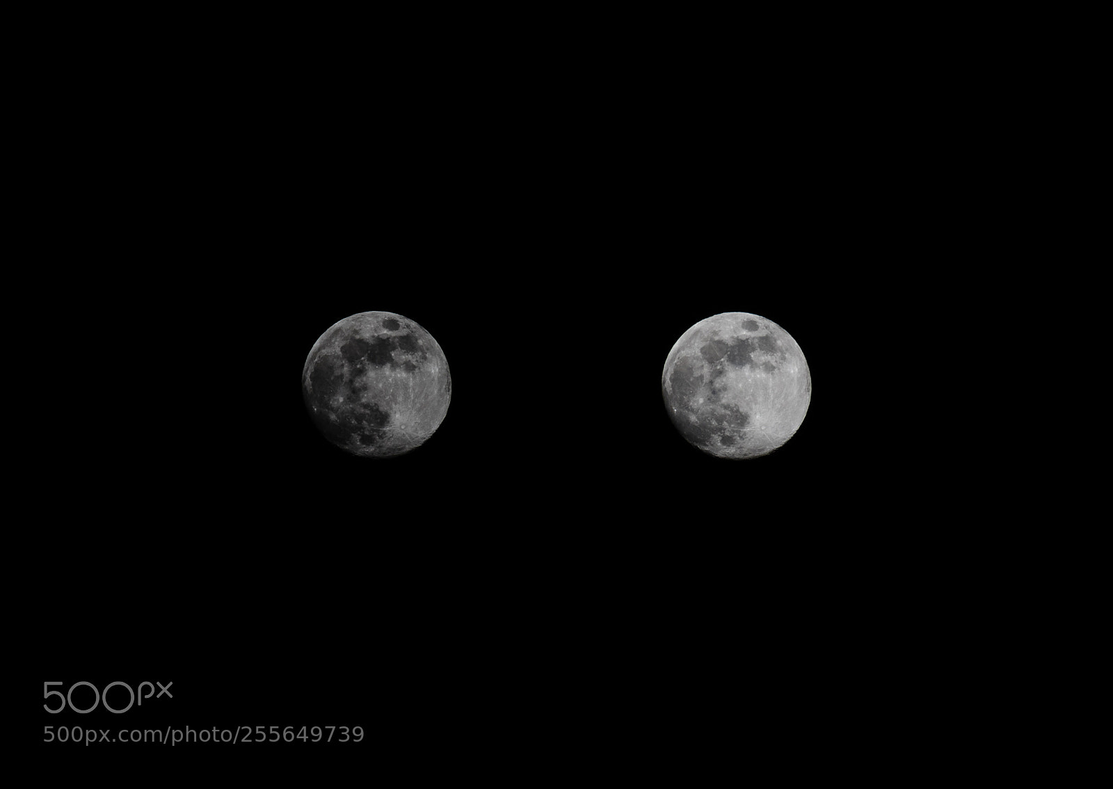 Canon EOS 5D Mark IV sample photo. Doublemoon in dark sky photography