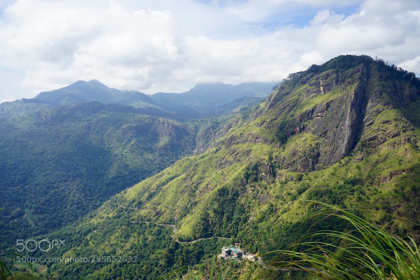 Sony a7 sample photo. Sur les hauteurs photography