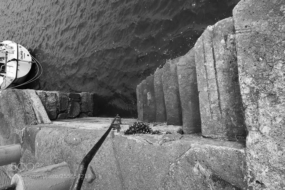 Fujifilm X-T2 sample photo. Vertiginous photography