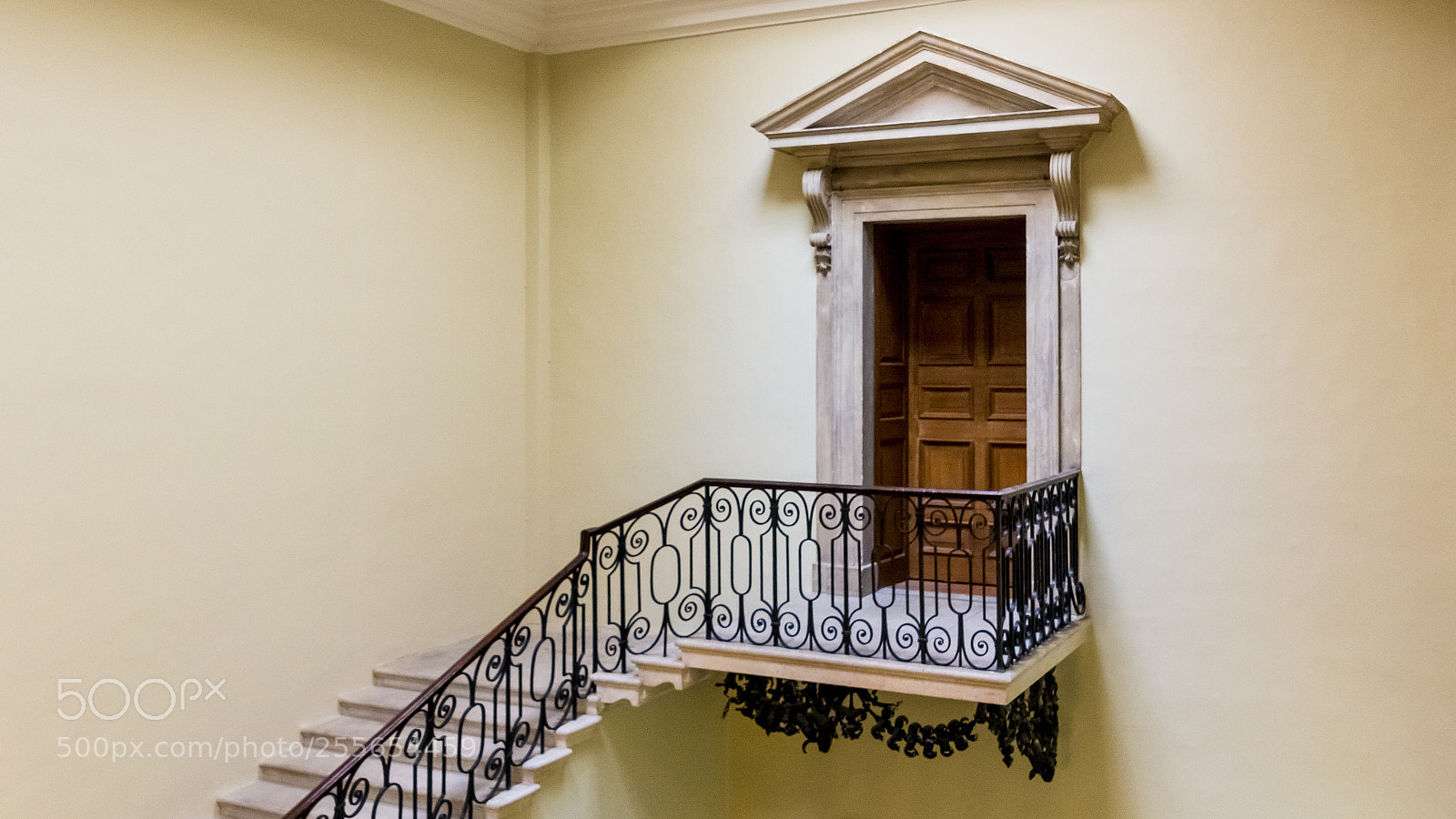 Canon EOS 60D sample photo. Suspended door photography