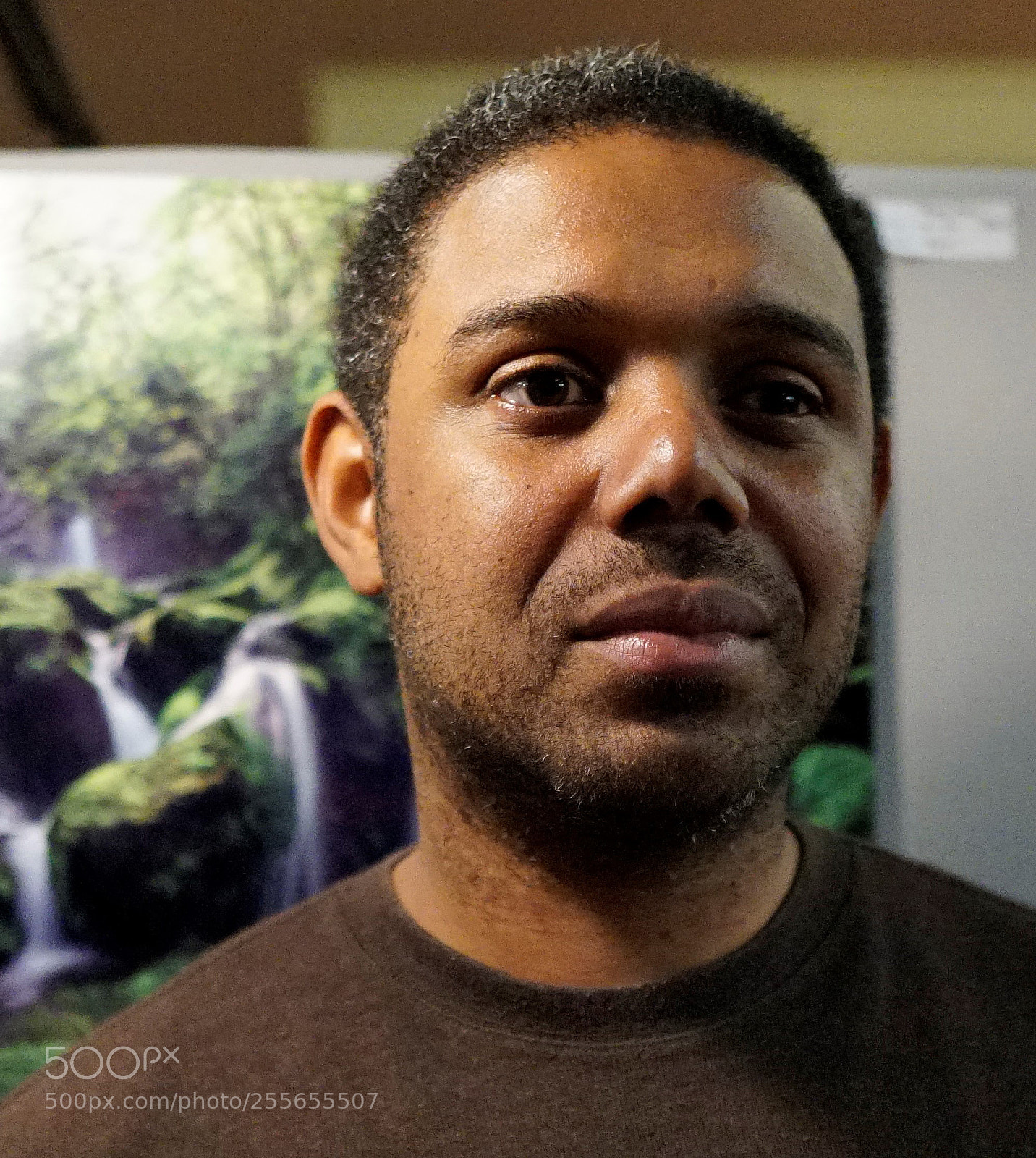 Sony a6500 sample photo. An artist standing with photography