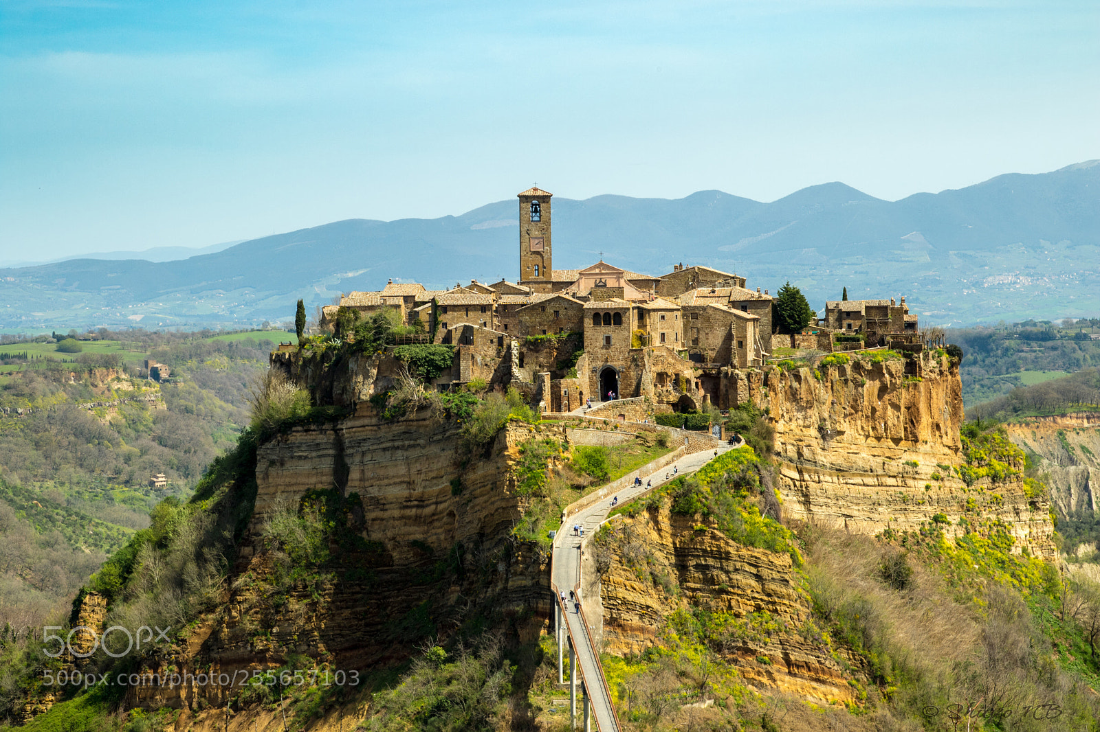 Canon EOS 7D Mark II sample photo. Civita di bagnoregio photography