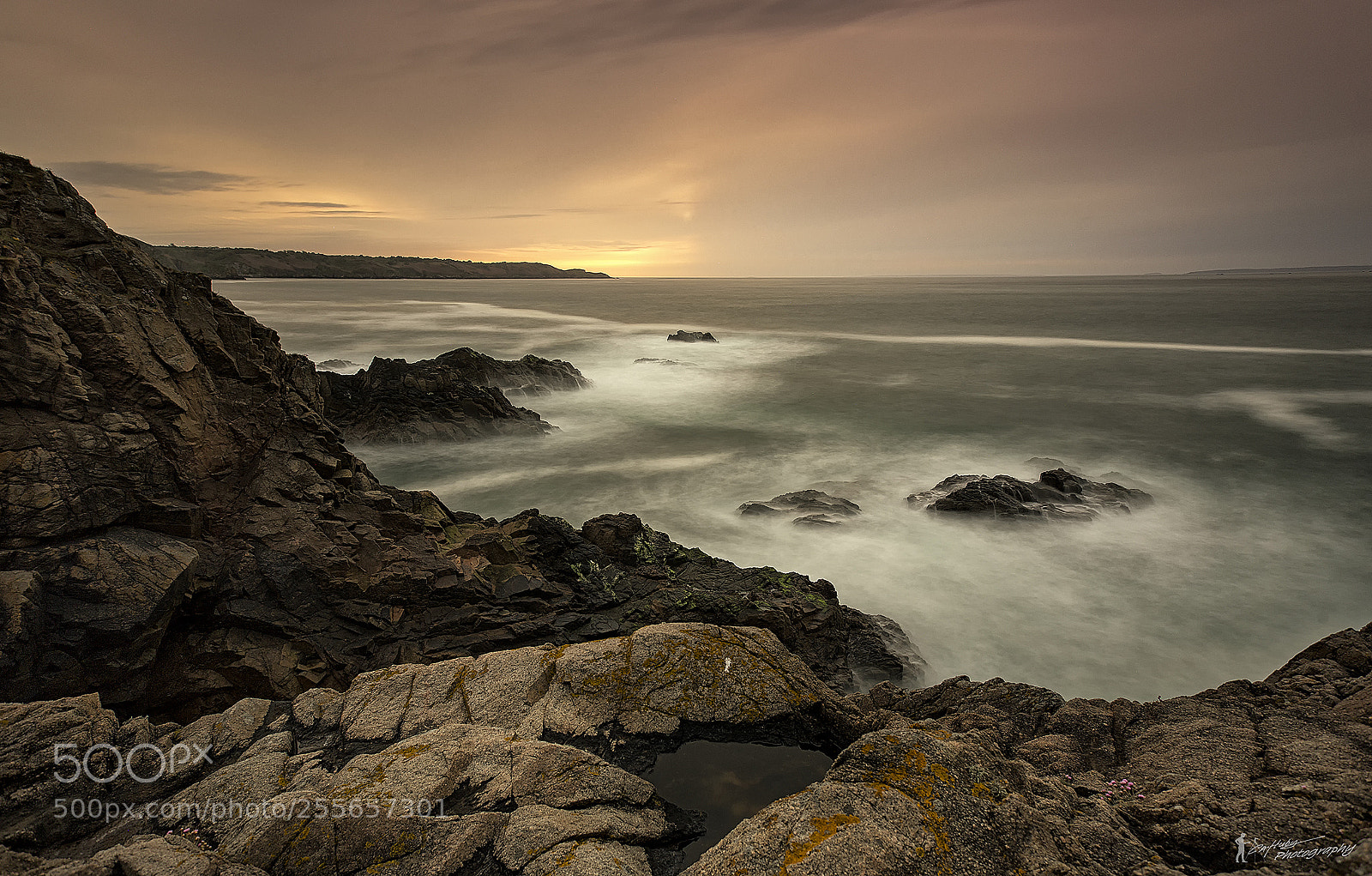 Canon EOS 6D sample photo. Sunset near sorel point photography