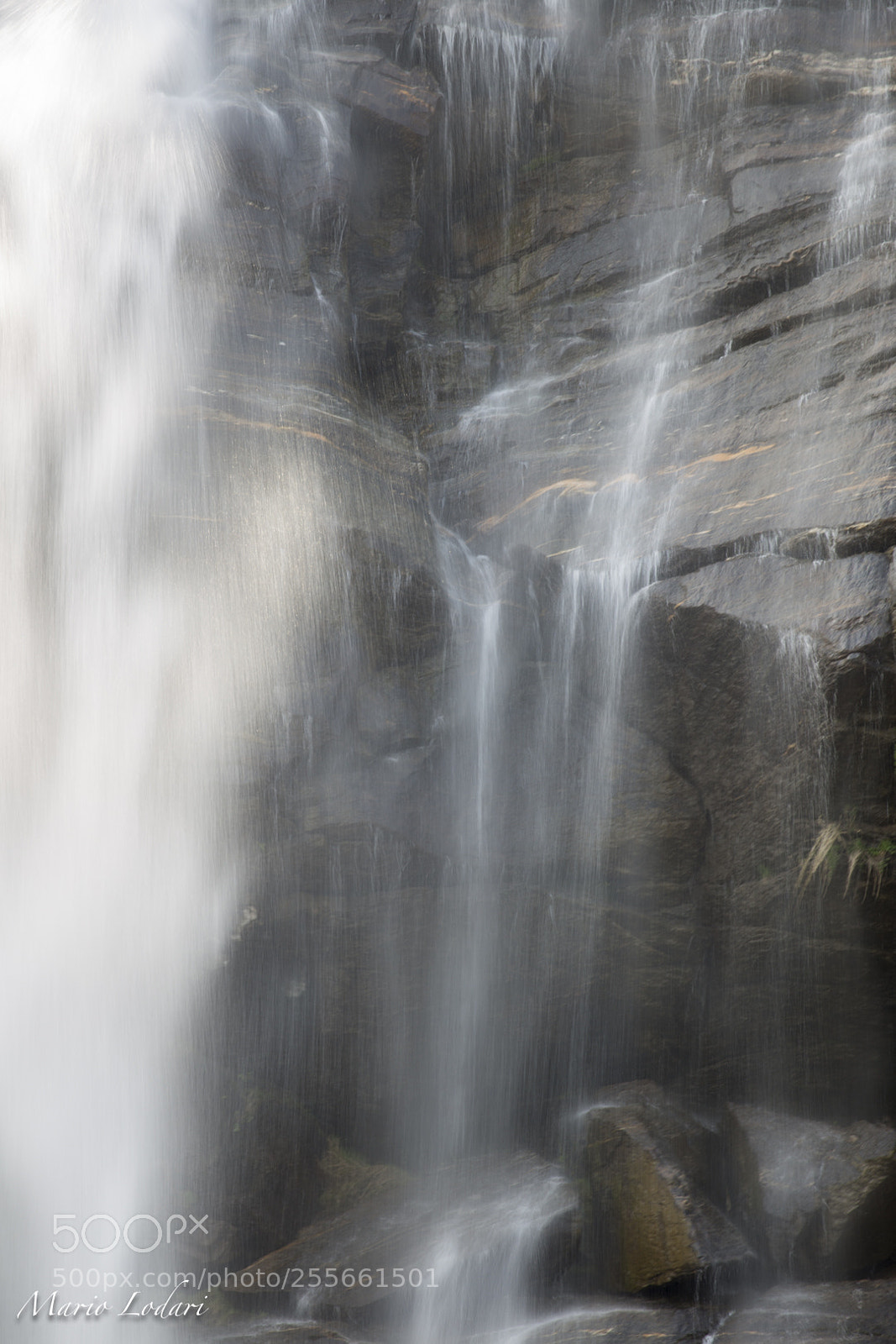 Canon EOS 6D sample photo. Rocks shower photography